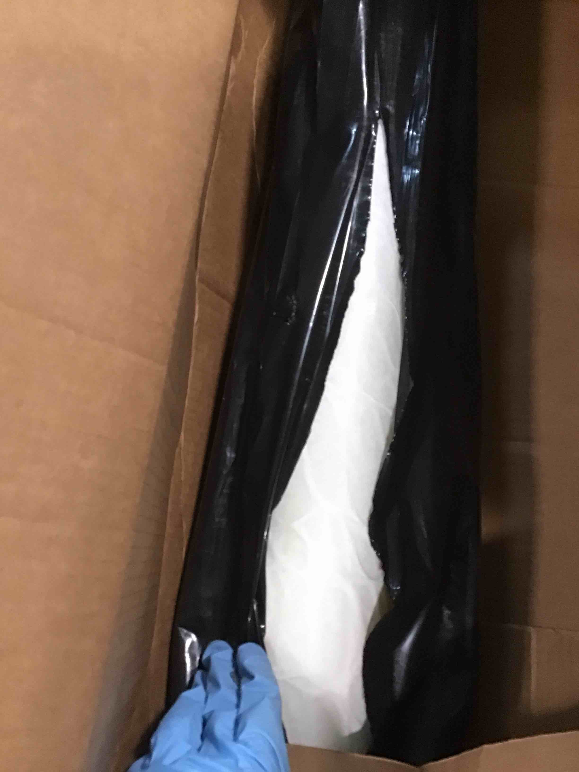 https://s3.amazonaws.com/lotting-images-prod/bidfta/YEL5812594_1706037804708.jpeg