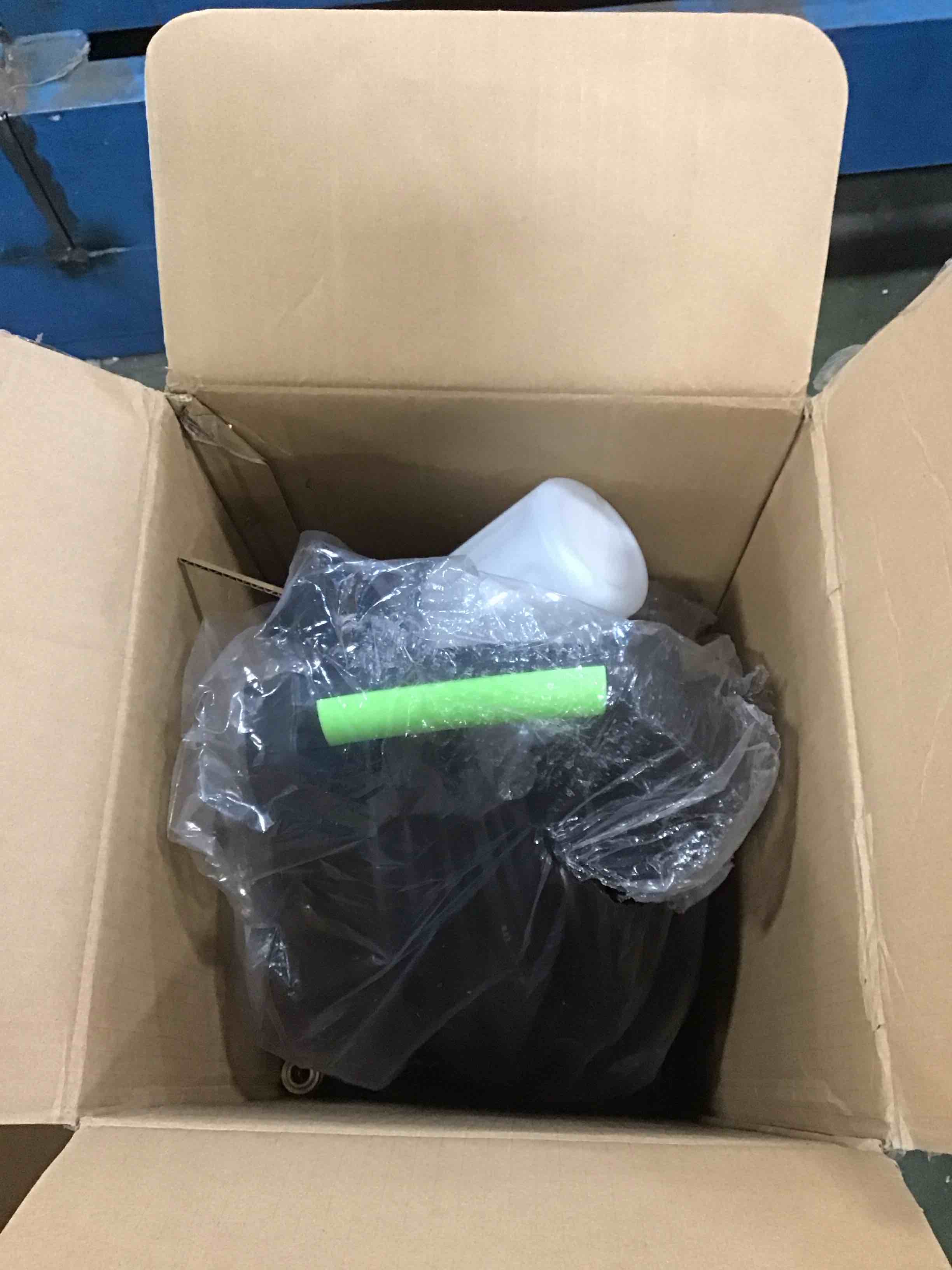 https://s3.amazonaws.com/lotting-images-prod/bidfta/YEL5812603_1706036770794.jpeg