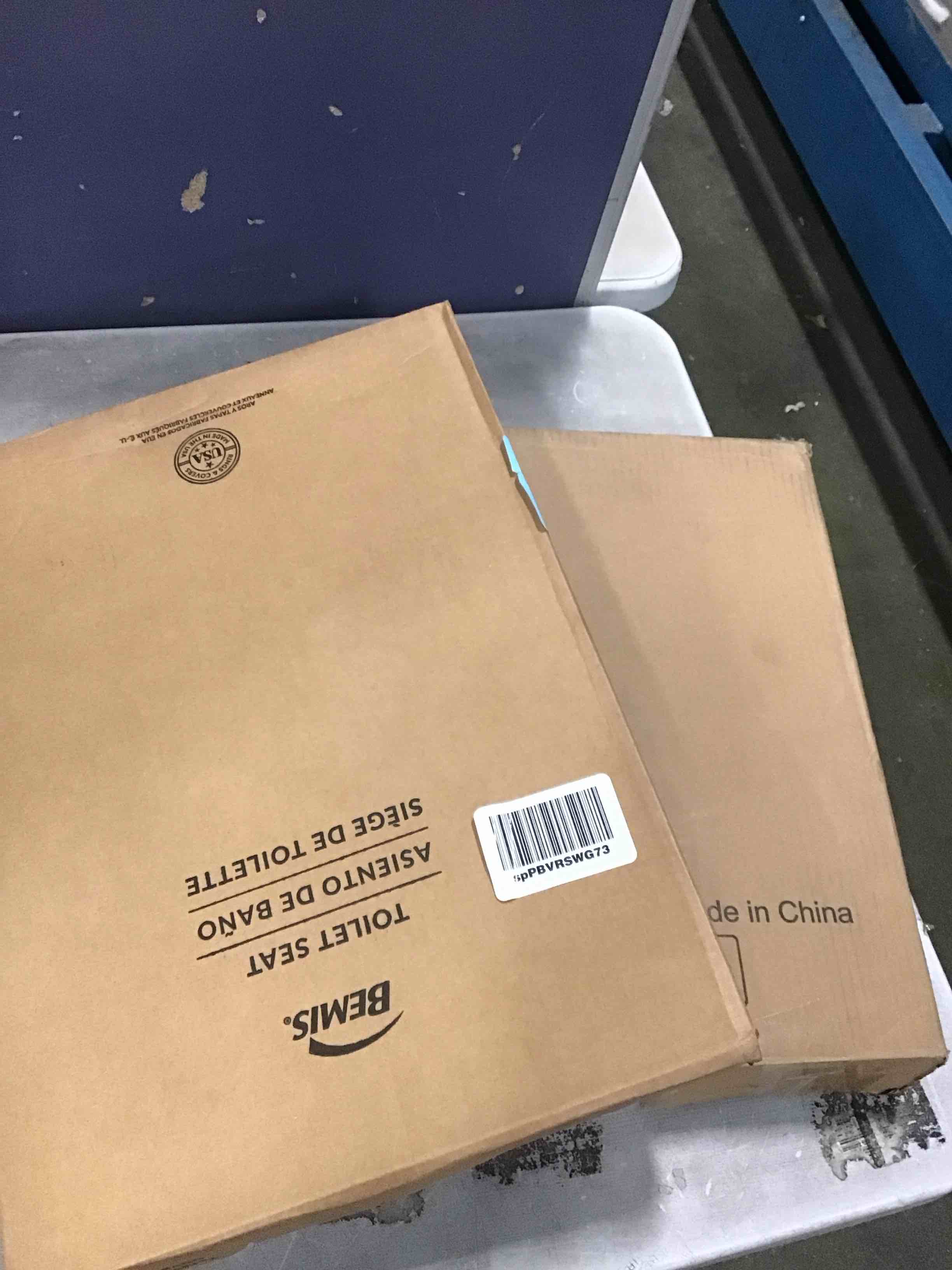 https://s3.amazonaws.com/lotting-images-prod/bidfta/YEL5812683_1706099383486.jpeg