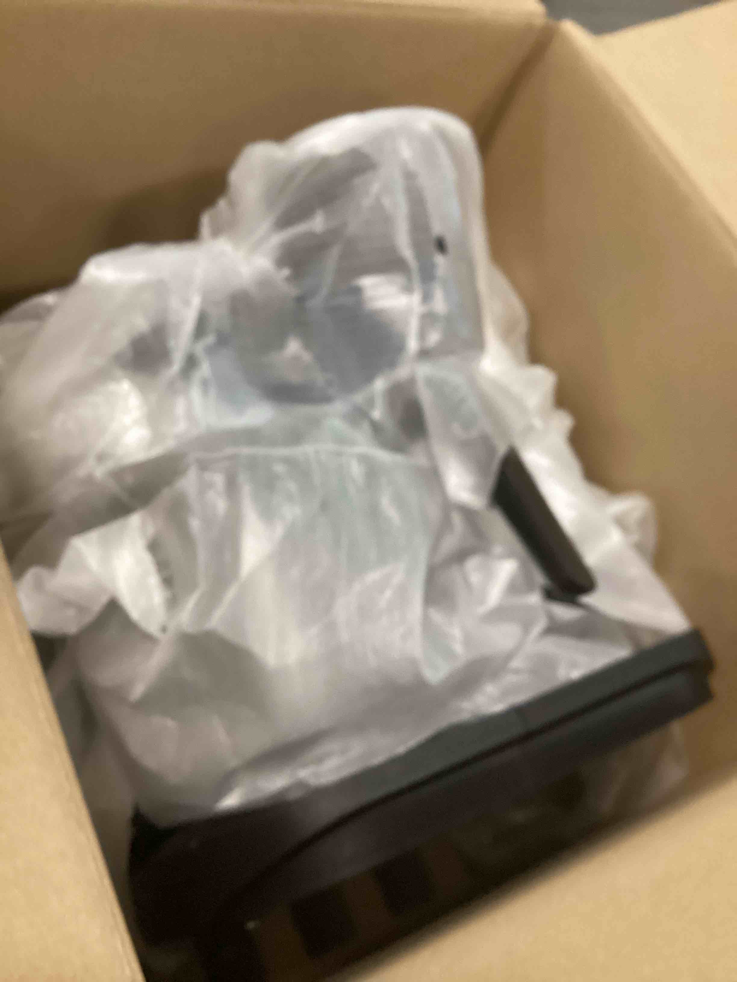 https://s3.amazonaws.com/lotting-images-prod/bidfta/YEL5813695_1705597998900.jpeg