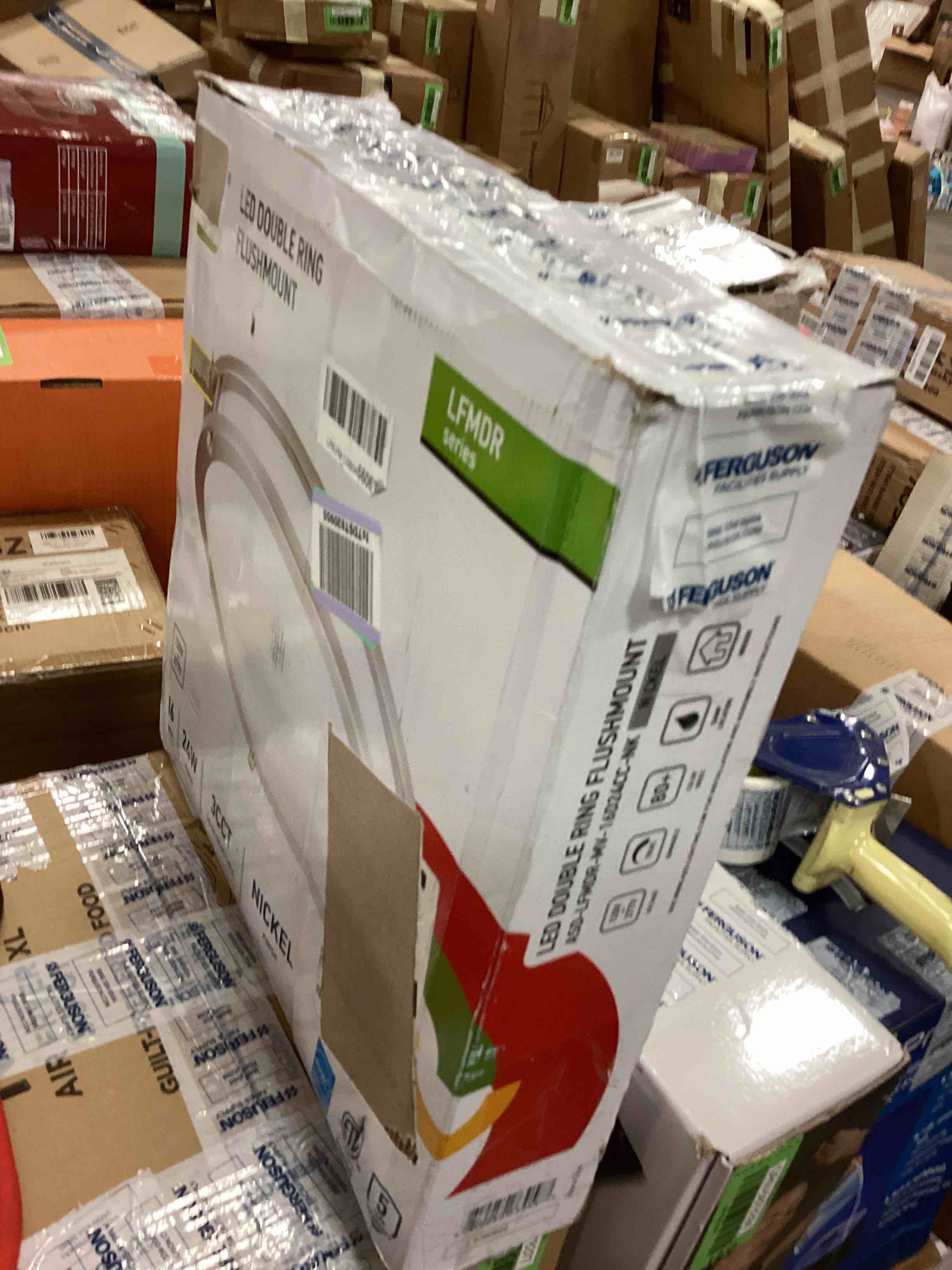 https://s3.amazonaws.com/lotting-images-prod/bidfta/YEL5820447_1707853412162.jpeg