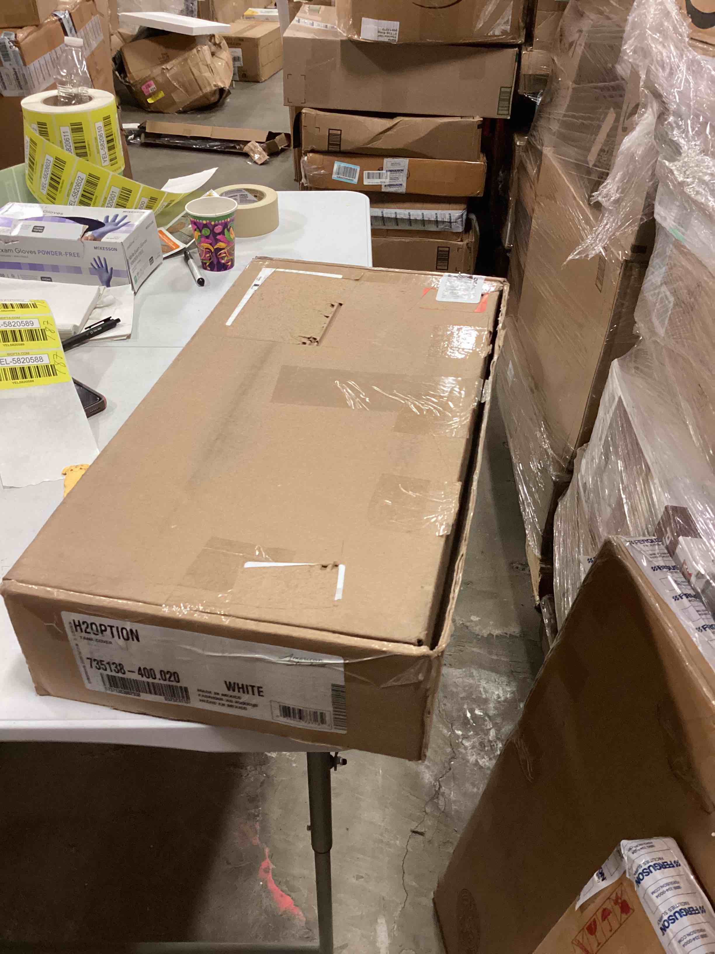 https://s3.amazonaws.com/lotting-images-prod/bidfta/YEL5820588_1708105289344.jpeg