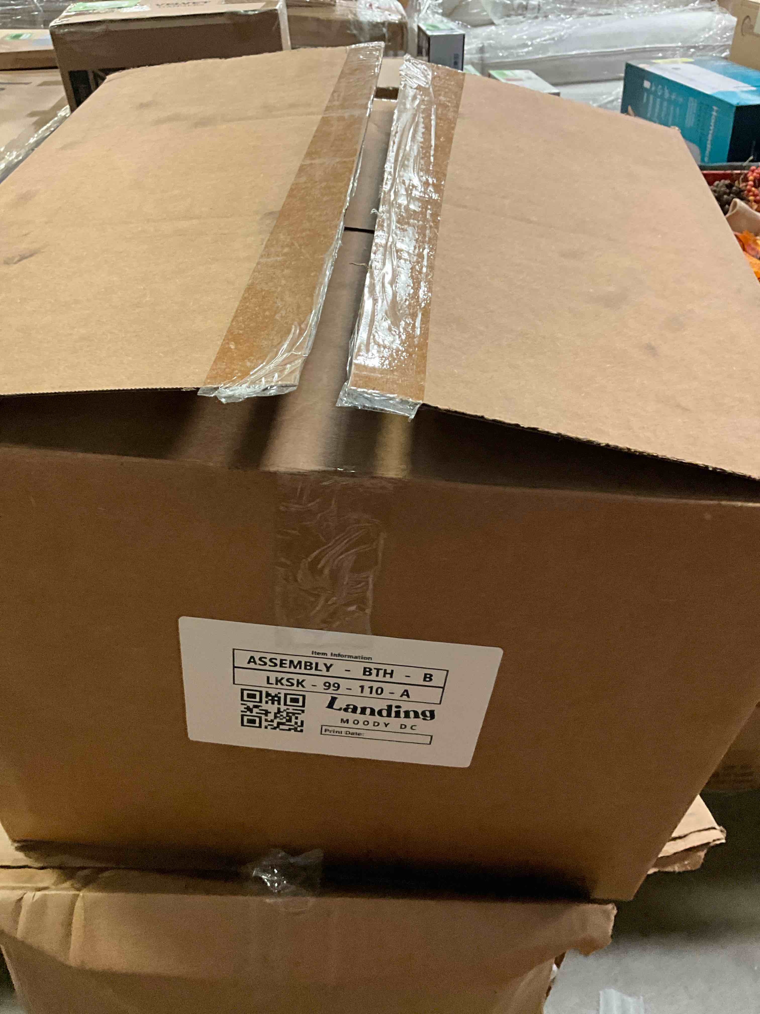 https://s3.amazonaws.com/lotting-images-prod/bidfta/YEL5820962_1710351866707.jpeg