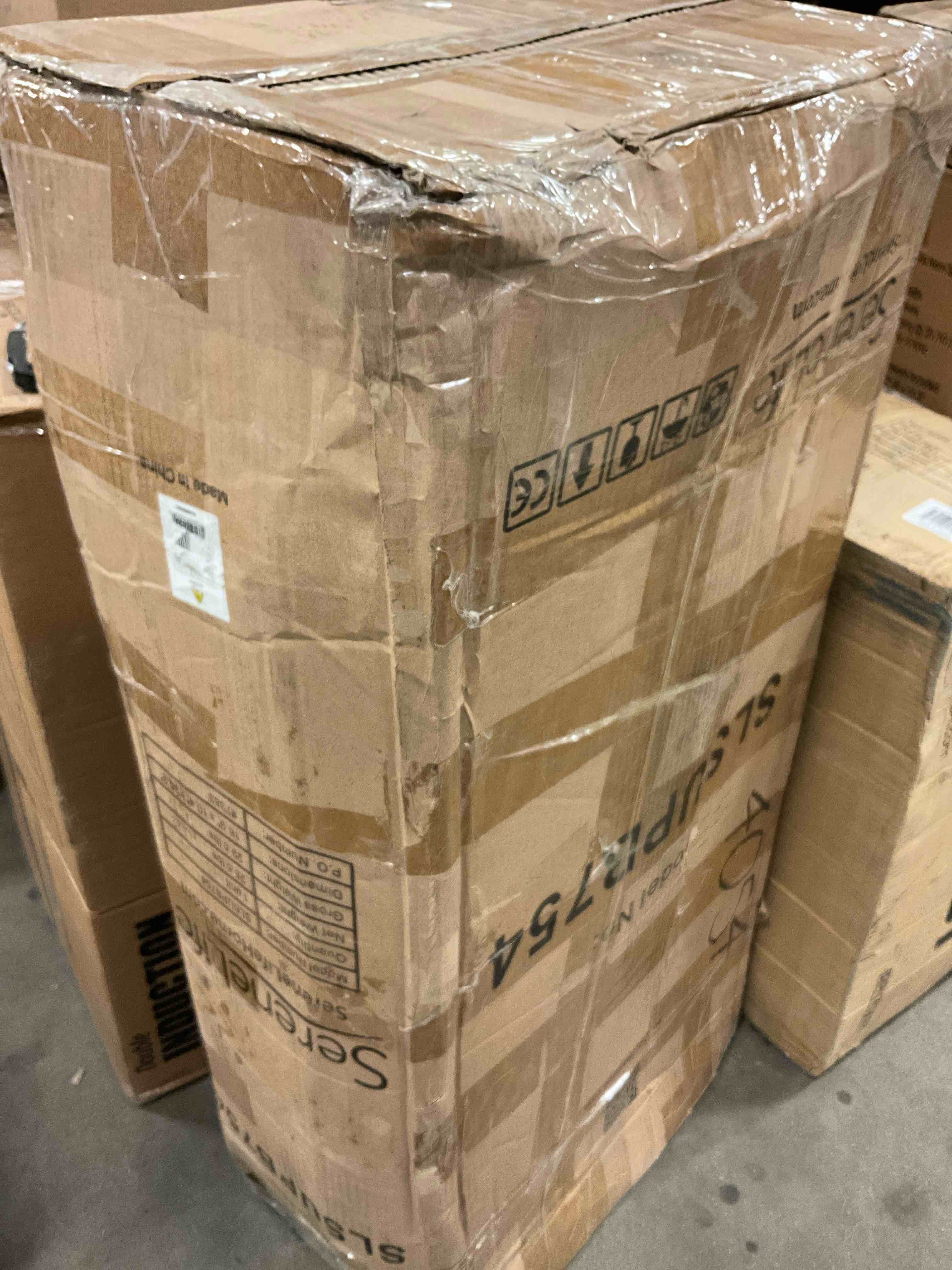 https://s3.amazonaws.com/lotting-images-prod/bidfta/YEL5820985_1710359893086.jpeg