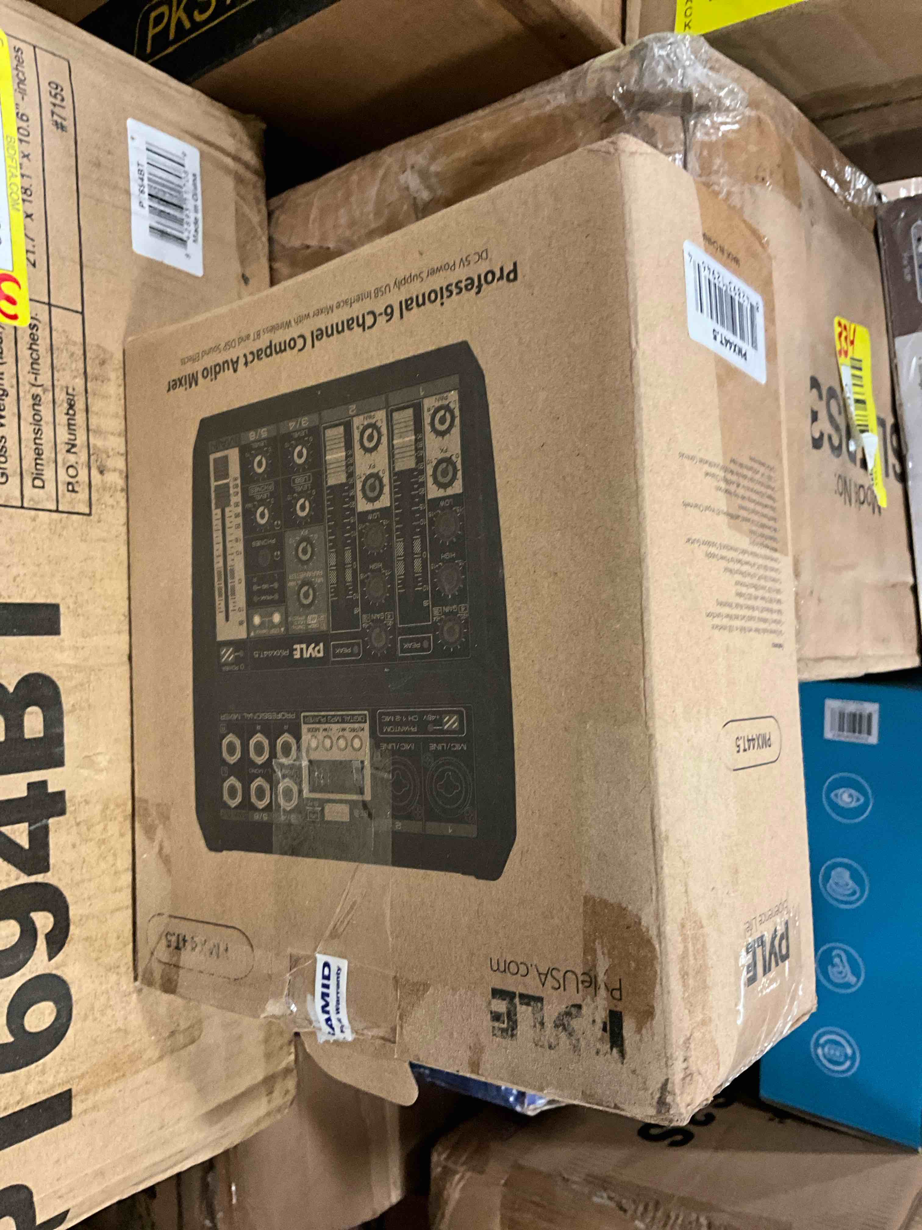 https://s3.amazonaws.com/lotting-images-prod/bidfta/YEL5820995_1710361328781.jpeg