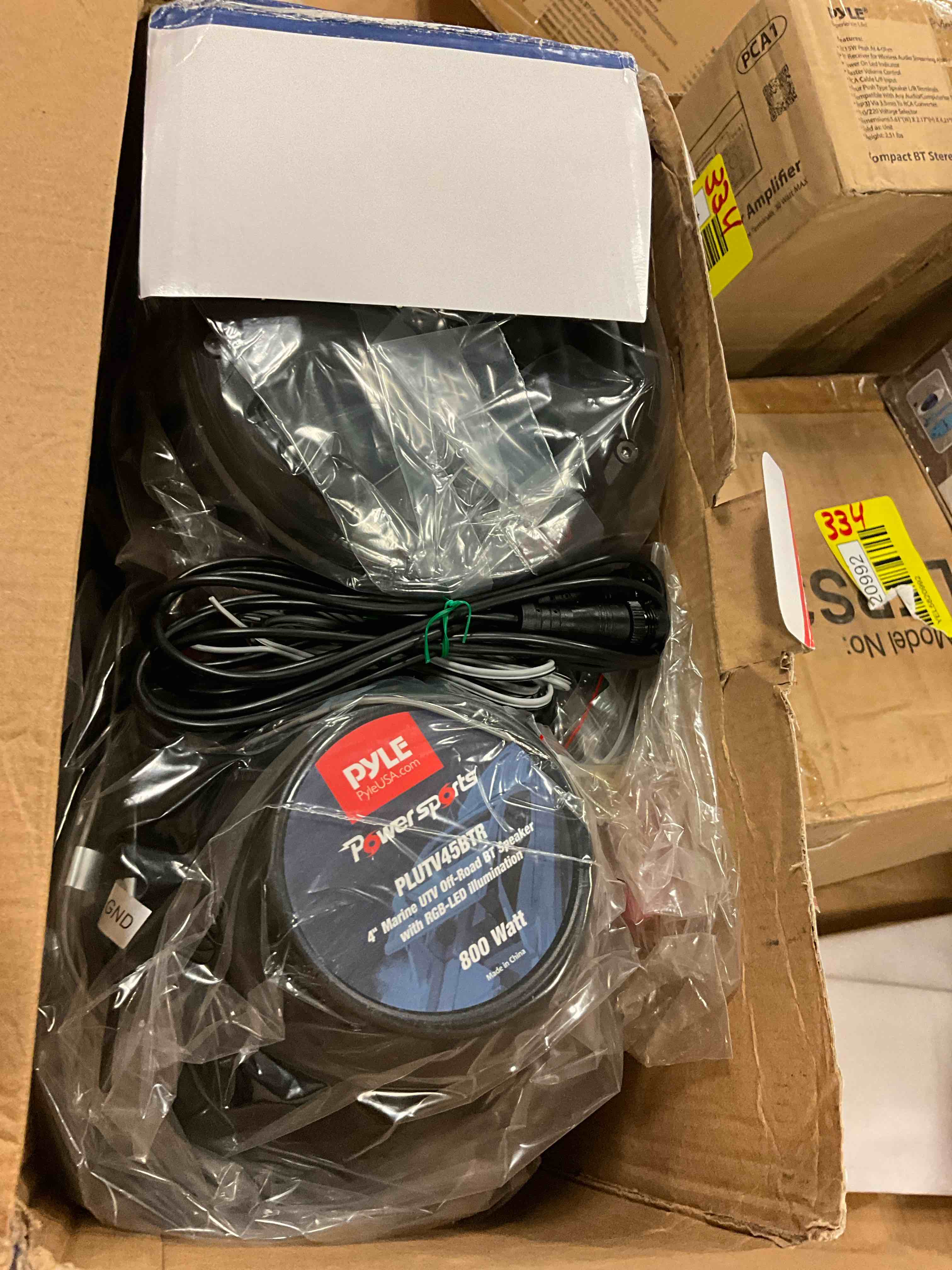 https://s3.amazonaws.com/lotting-images-prod/bidfta/YEL5820997_1710361407161.jpeg