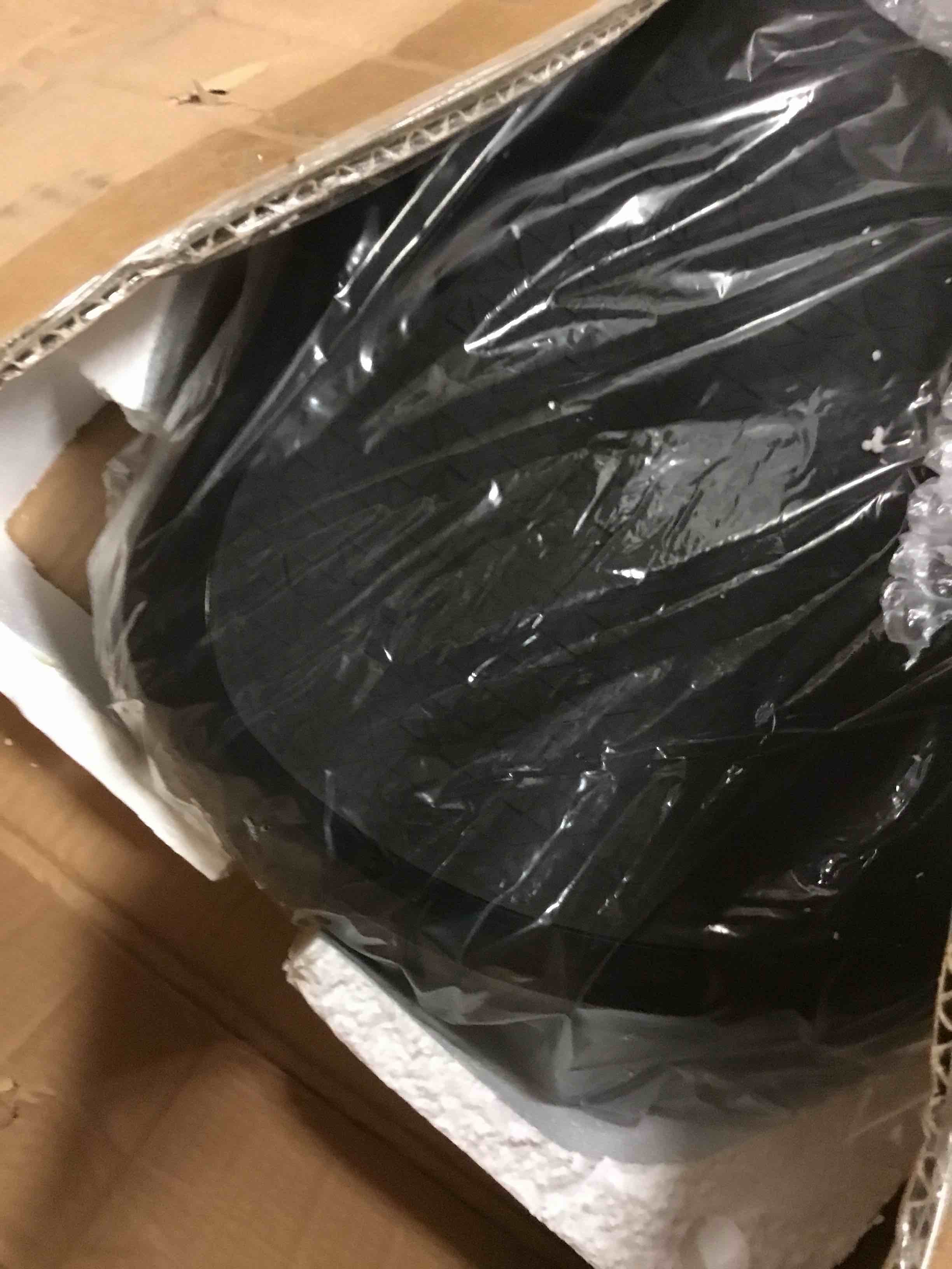https://s3.amazonaws.com/lotting-images-prod/bidfta/YEL5821064_1710432984795.jpeg