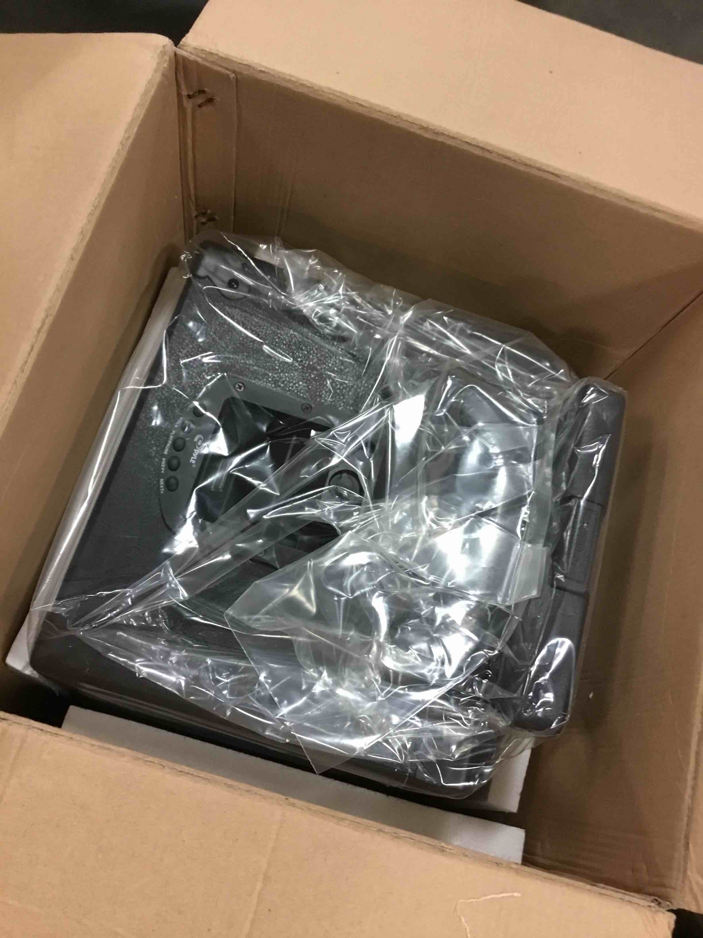 https://s3.amazonaws.com/lotting-images-prod/bidfta/YEL5821084_1710439409767.jpeg