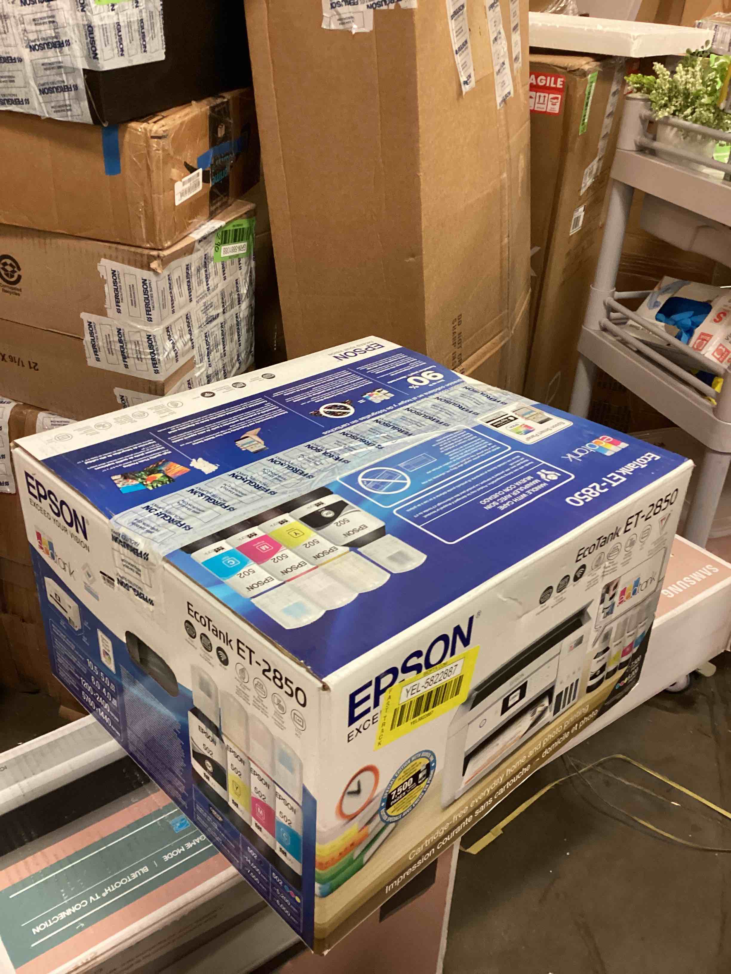 https://s3.amazonaws.com/lotting-images-prod/bidfta/YEL5822887_1709738588842.jpeg