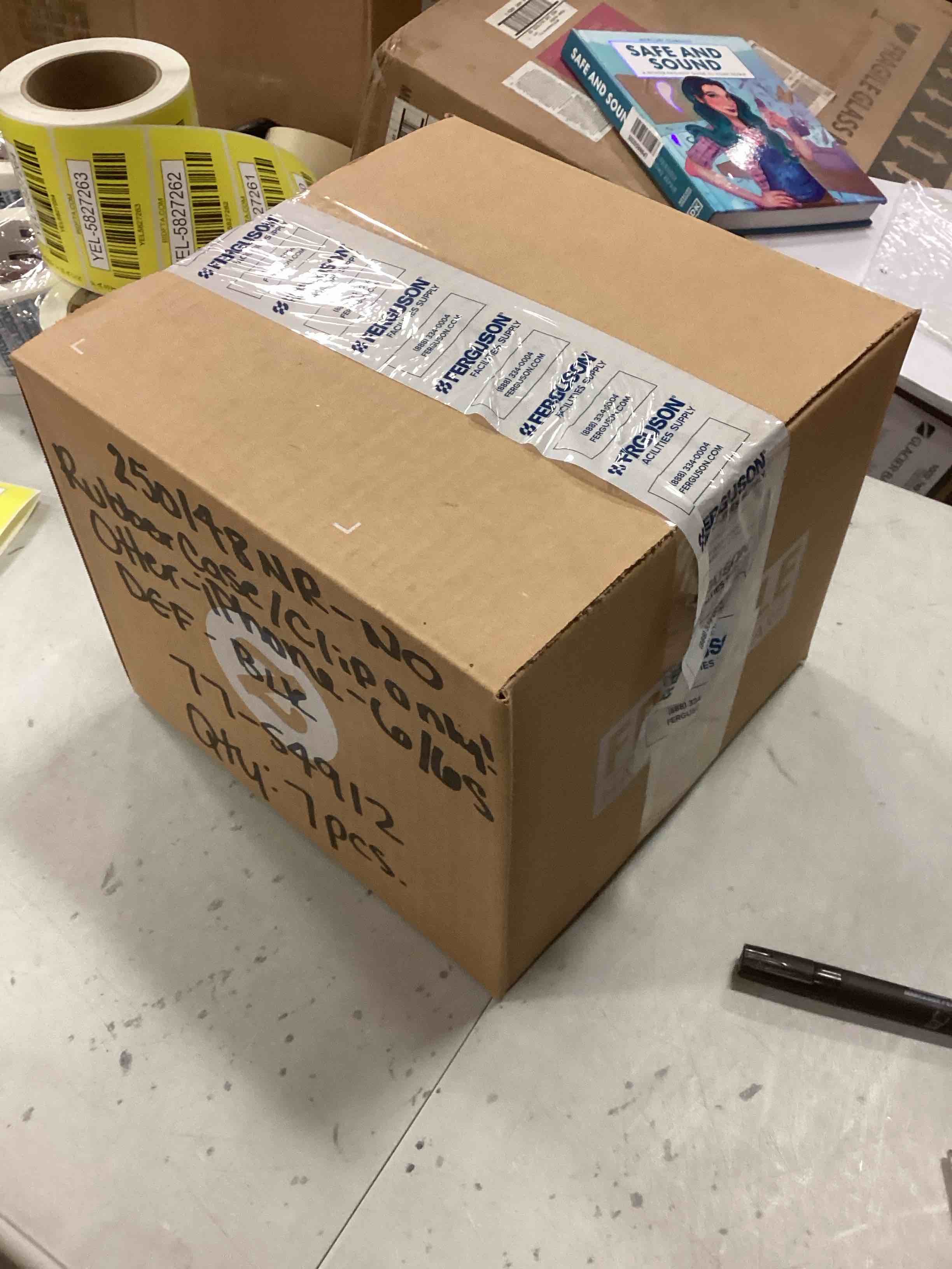 https://s3.amazonaws.com/lotting-images-prod/bidfta/YEL5827247_1708110055595.jpeg
