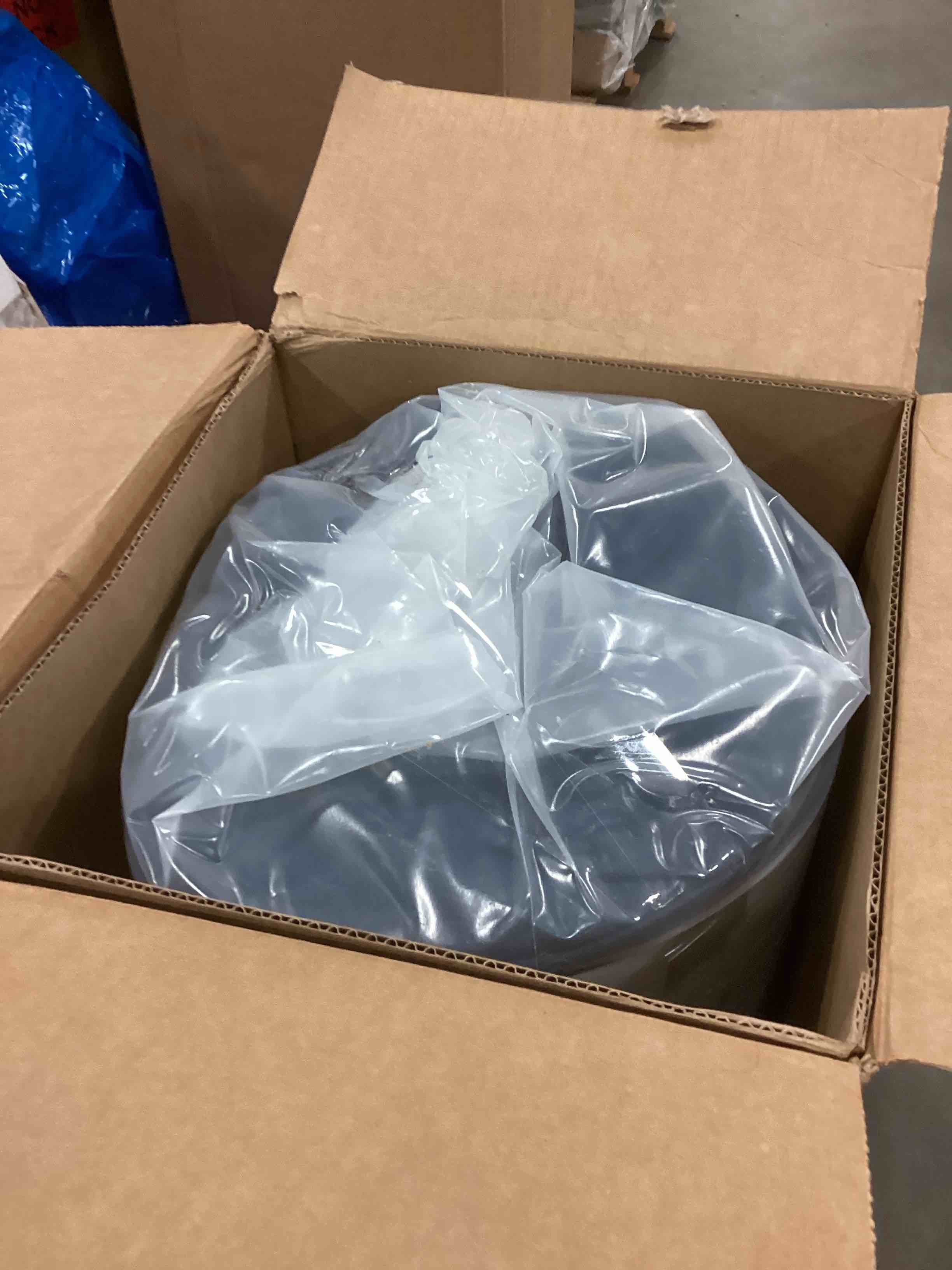 https://s3.amazonaws.com/lotting-images-prod/bidfta/YEL5827367_1708615668170.jpeg