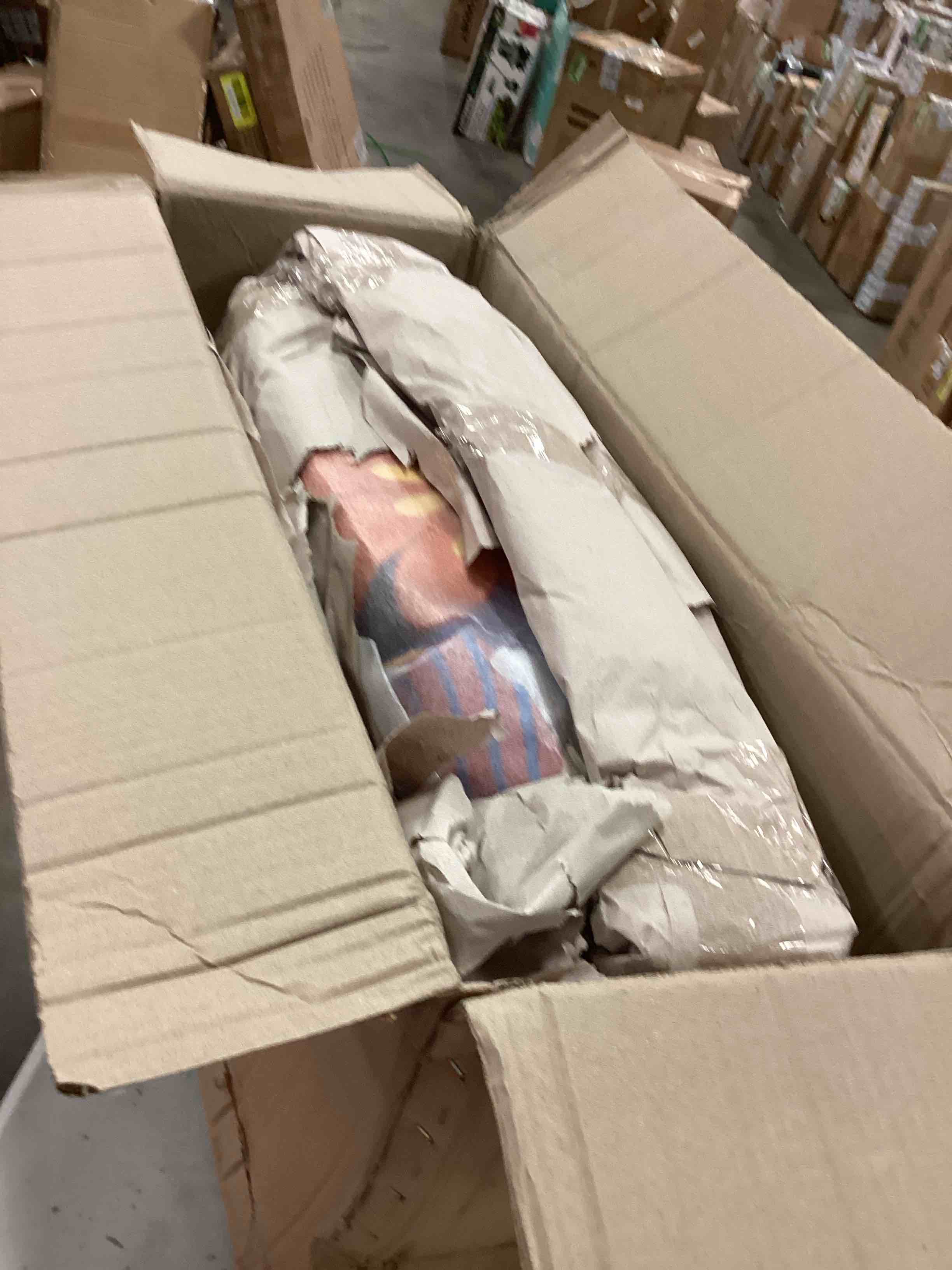 https://s3.amazonaws.com/lotting-images-prod/bidfta/YEL5827378_1708628351993.jpeg
