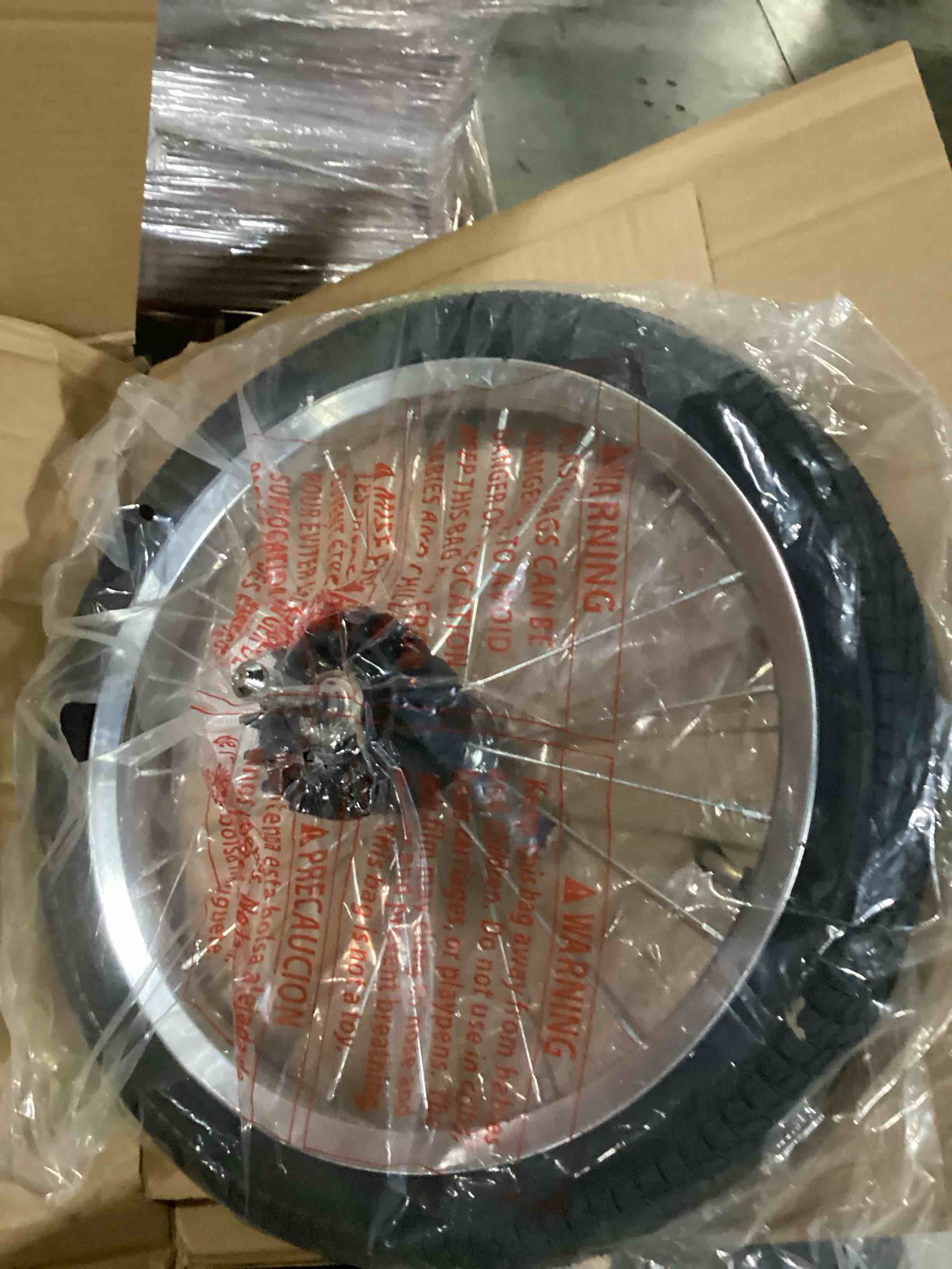 https://s3.amazonaws.com/lotting-images-prod/bidfta/YEL5830496_1724929933219.jpeg