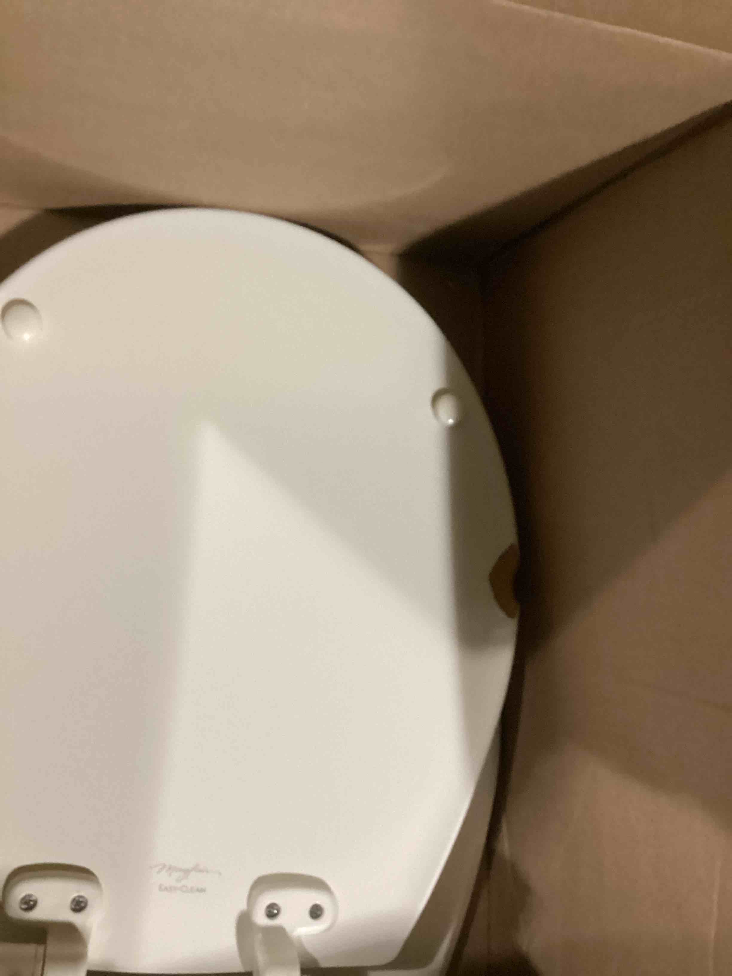 https://s3.amazonaws.com/lotting-images-prod/bidfta/YEL5830711_1725369793932.jpeg