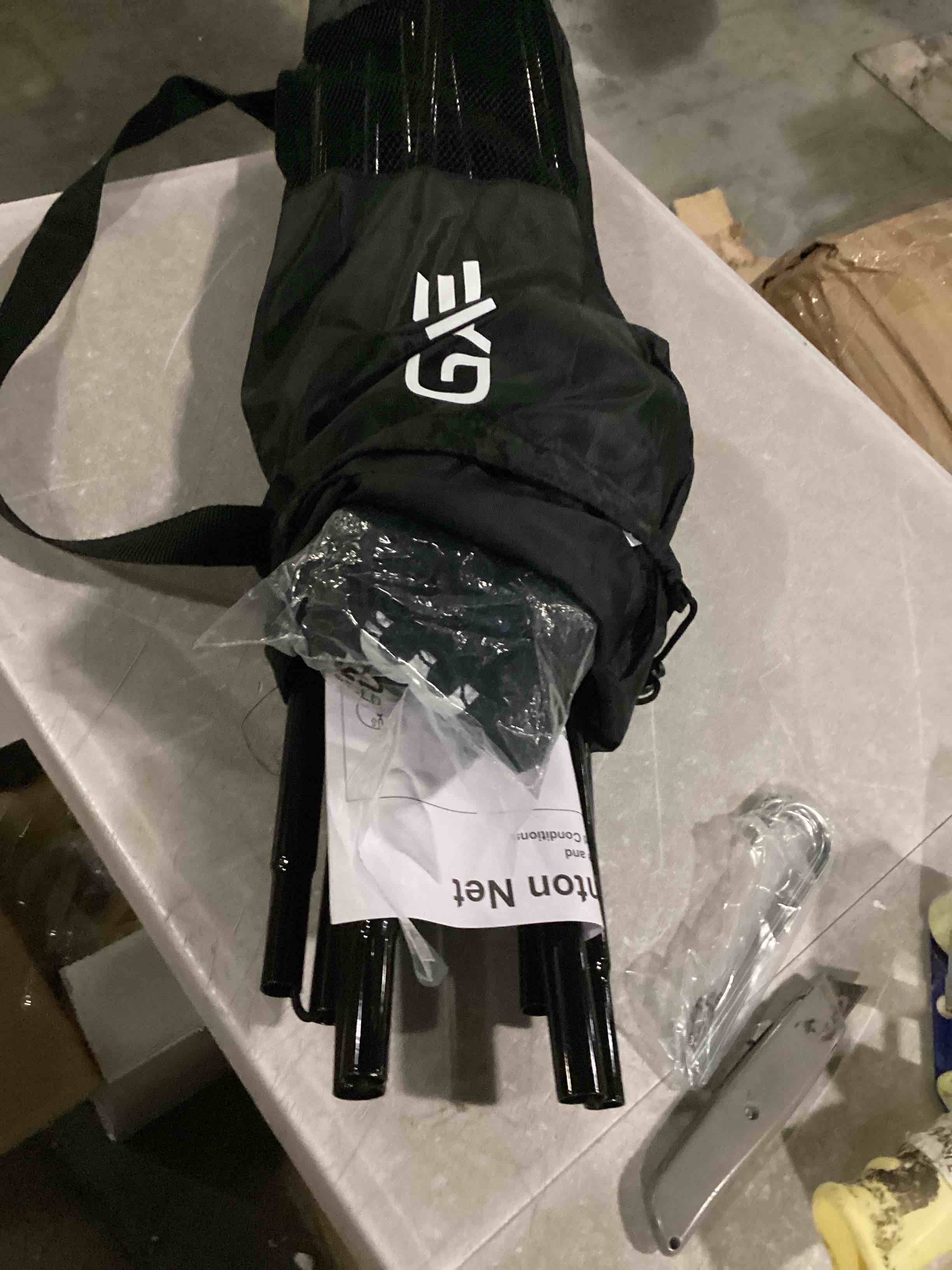 https://s3.amazonaws.com/lotting-images-prod/bidfta/YEL5830872_1725550967317.jpeg