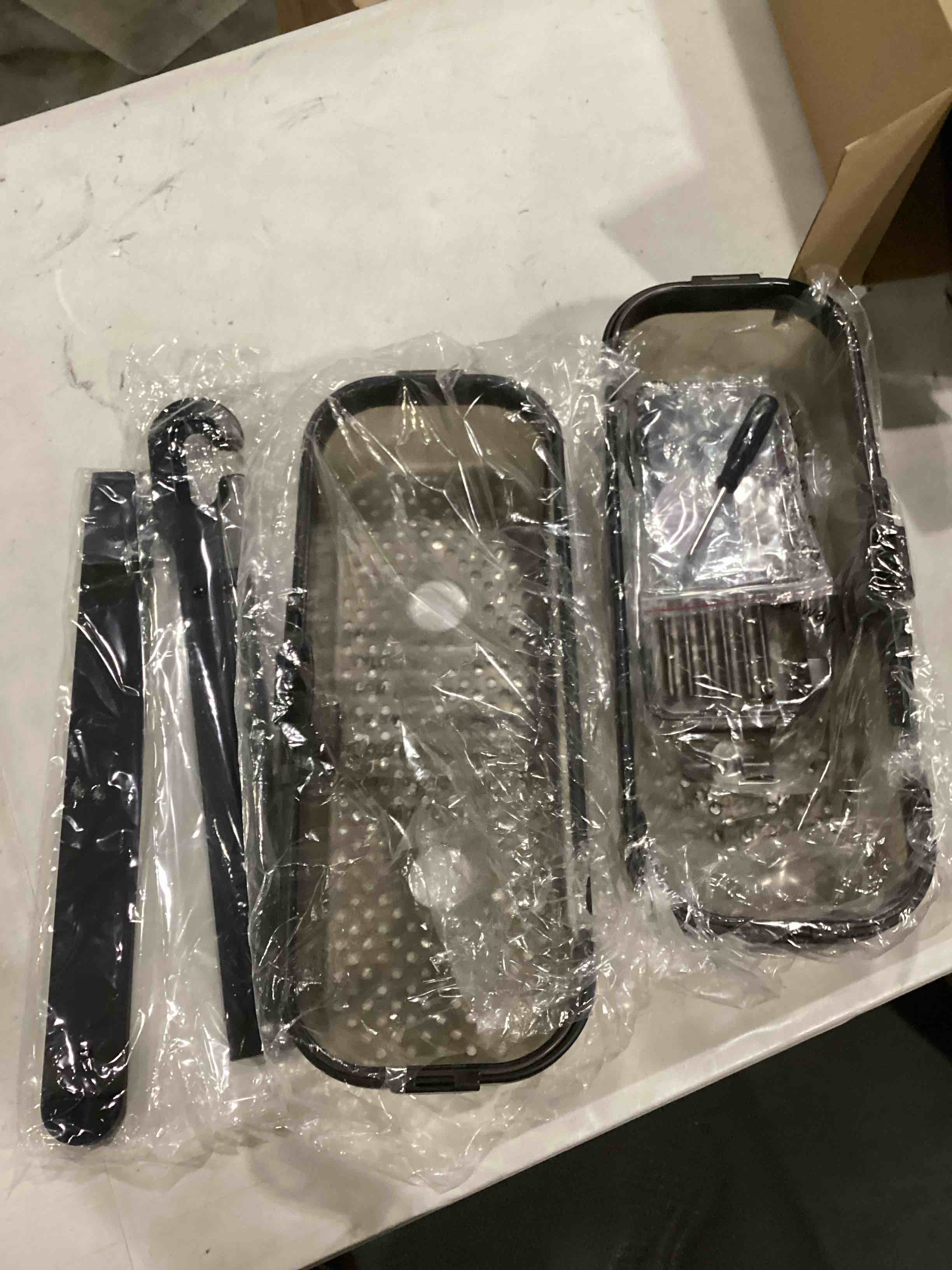 https://s3.amazonaws.com/lotting-images-prod/bidfta/YEL5831309_1723552299770.jpeg