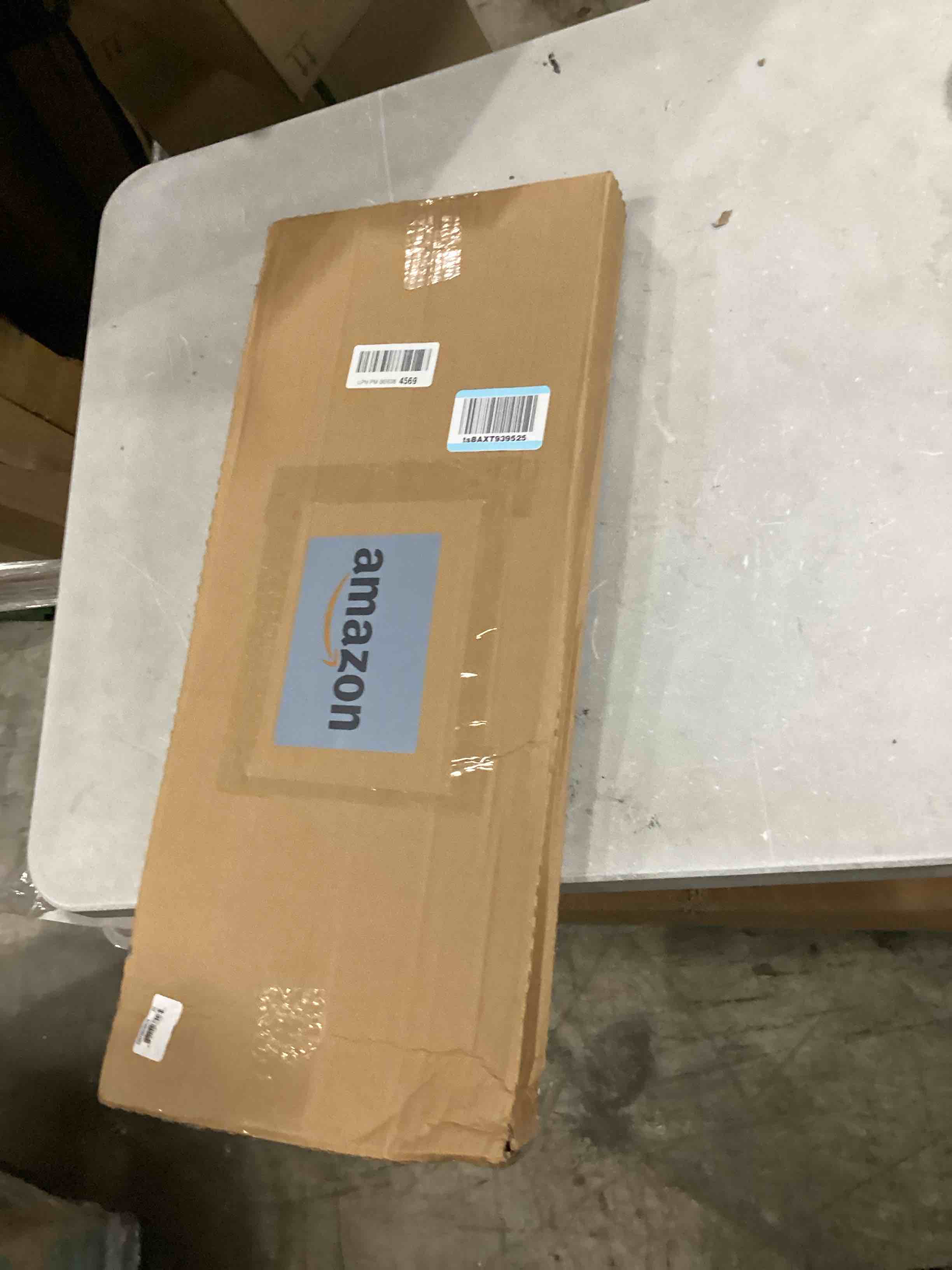 https://s3.amazonaws.com/lotting-images-prod/bidfta/YEL5834646_1726506716118.jpeg