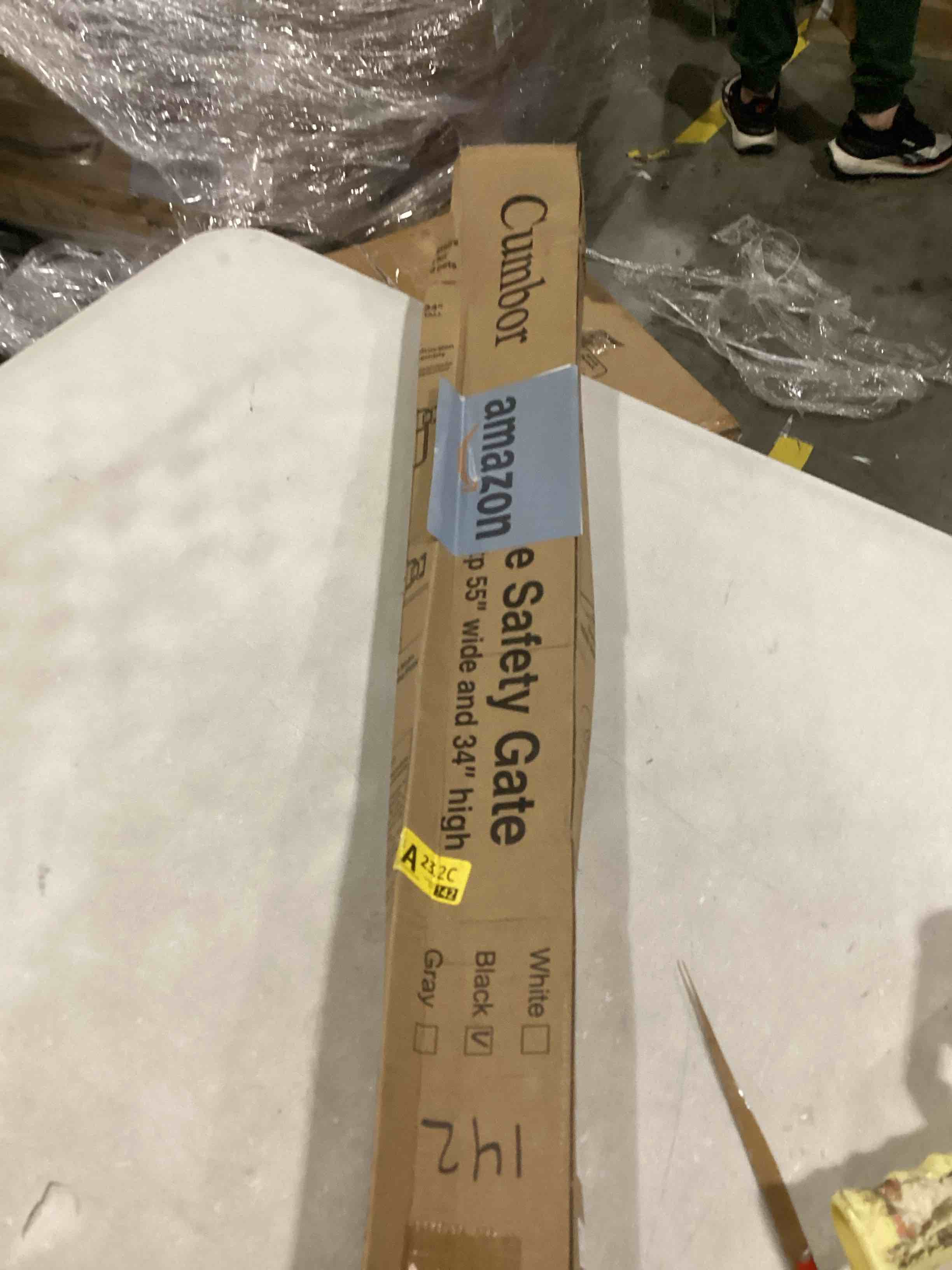 https://s3.amazonaws.com/lotting-images-prod/bidfta/YEL5836811_1724158480528.jpeg