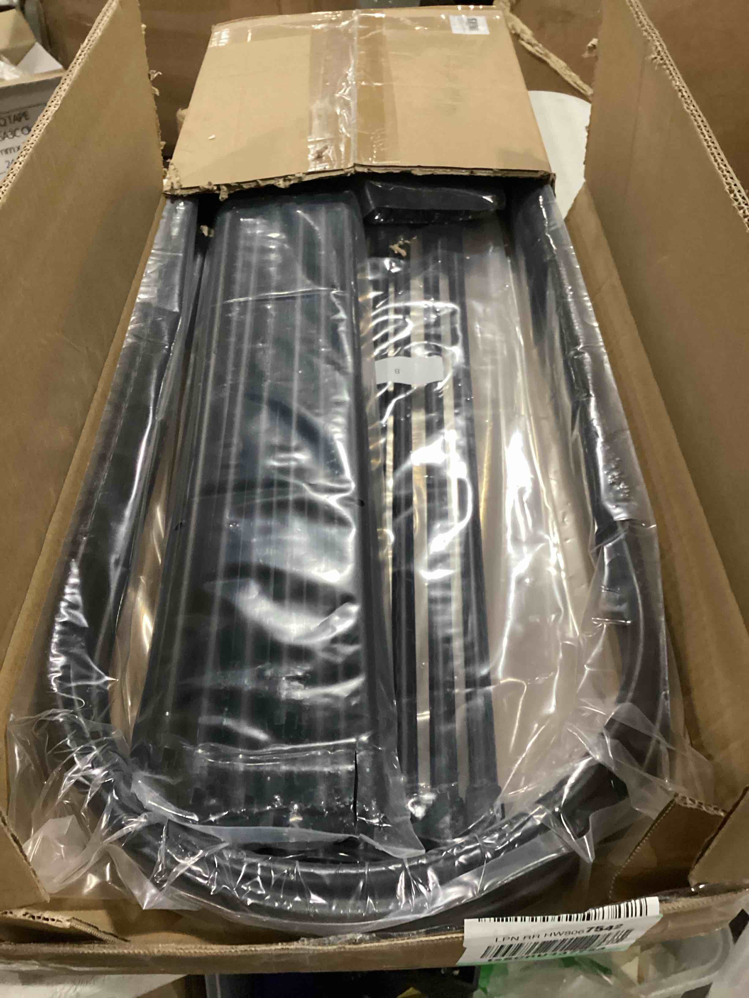 https://s3.amazonaws.com/lotting-images-prod/bidfta/YEL5837063_1722340866809.jpeg