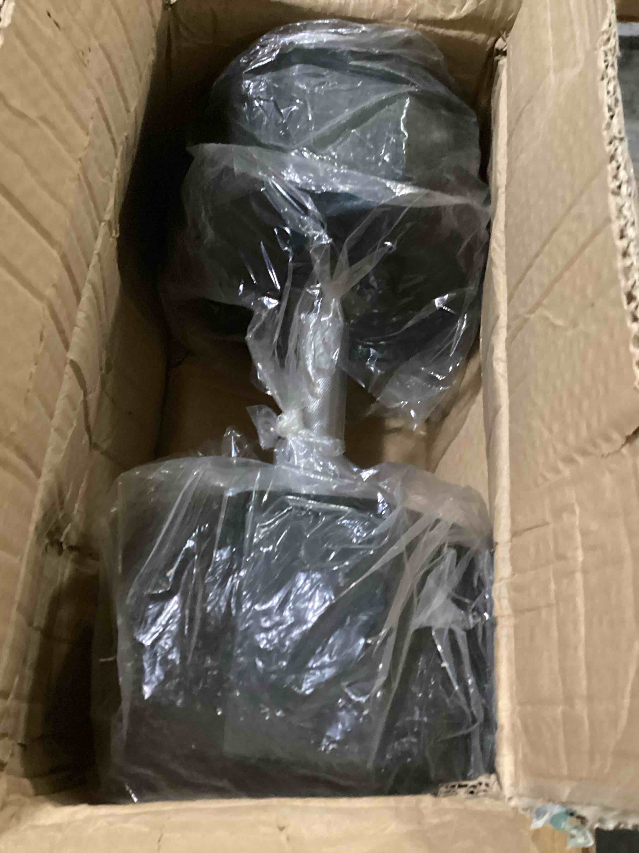 https://s3.amazonaws.com/lotting-images-prod/bidfta/YEL5837802_1722864204702.jpeg