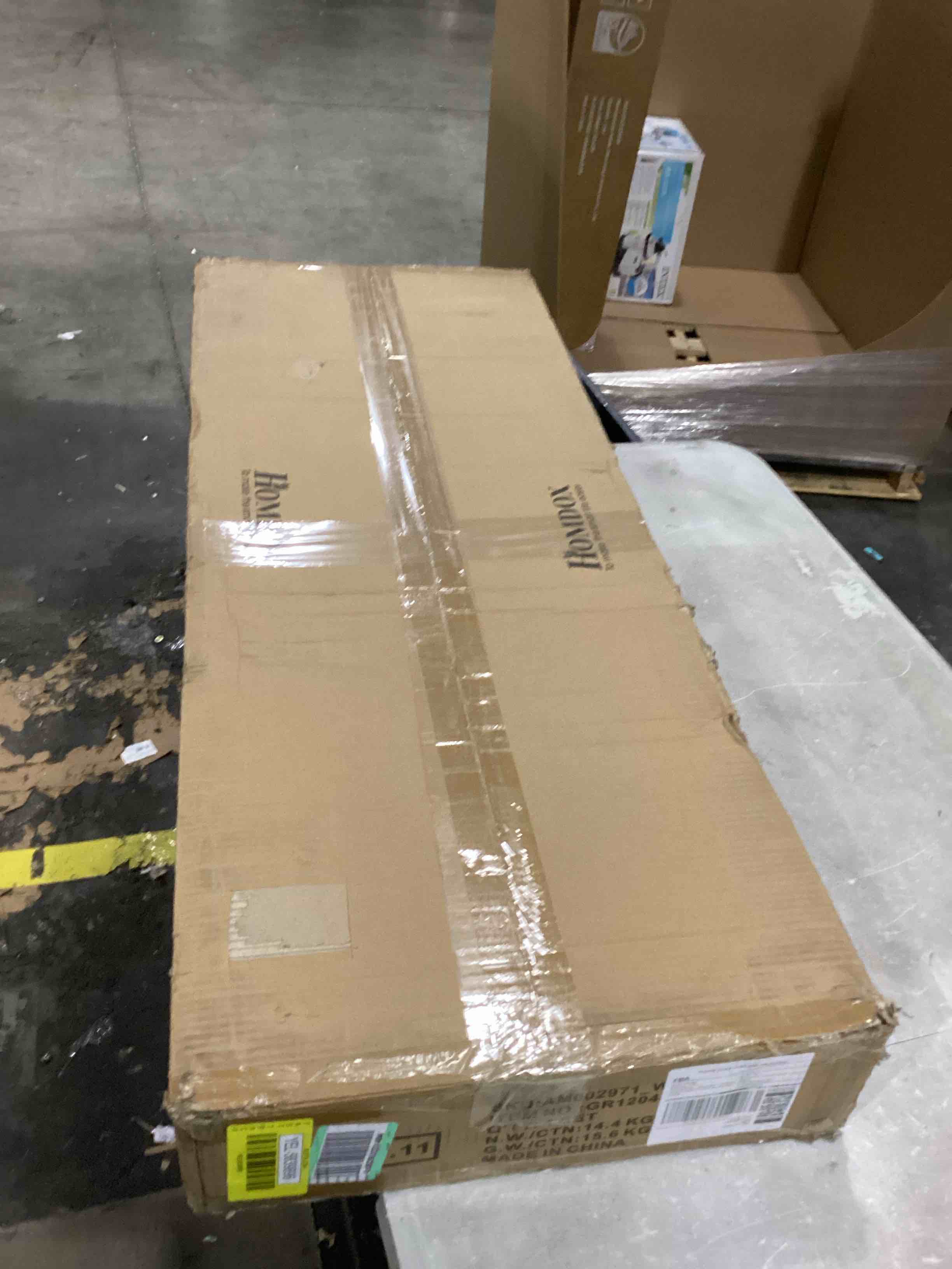 https://s3.amazonaws.com/lotting-images-prod/bidfta/YEL5839896_1725882740280.jpeg