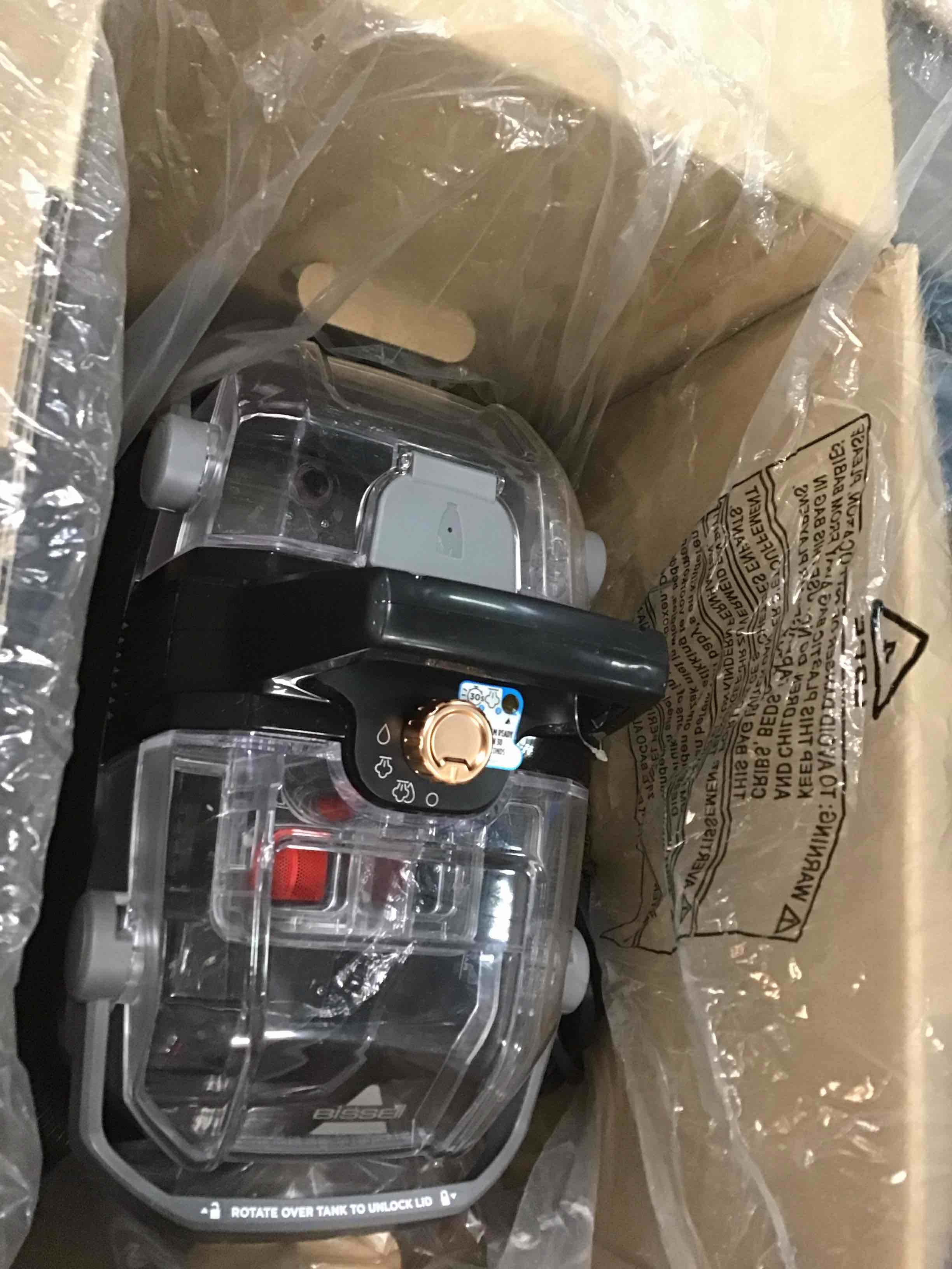 https://s3.amazonaws.com/lotting-images-prod/bidfta/YEL5840333_1703609093549.jpeg