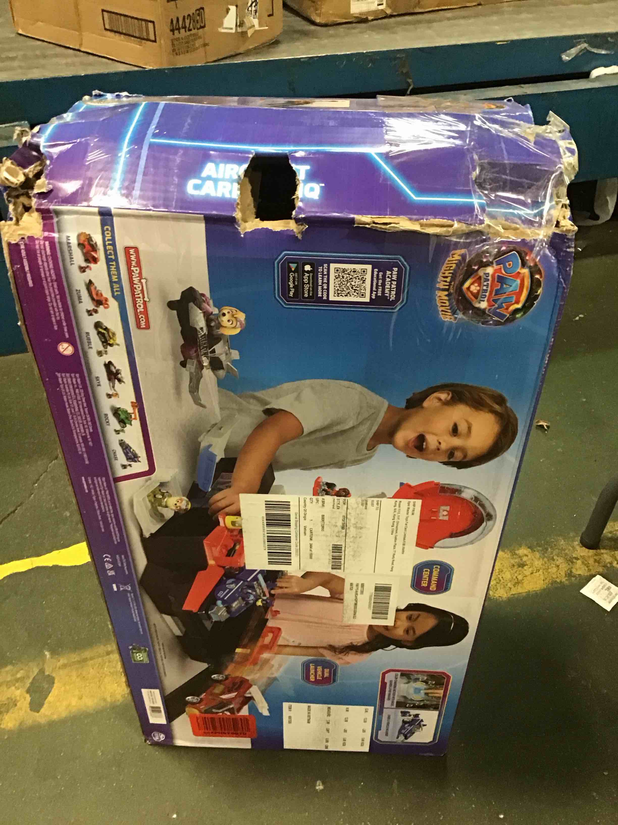 https://s3.amazonaws.com/lotting-images-prod/bidfta/YEL5840336_1703609344792.jpeg