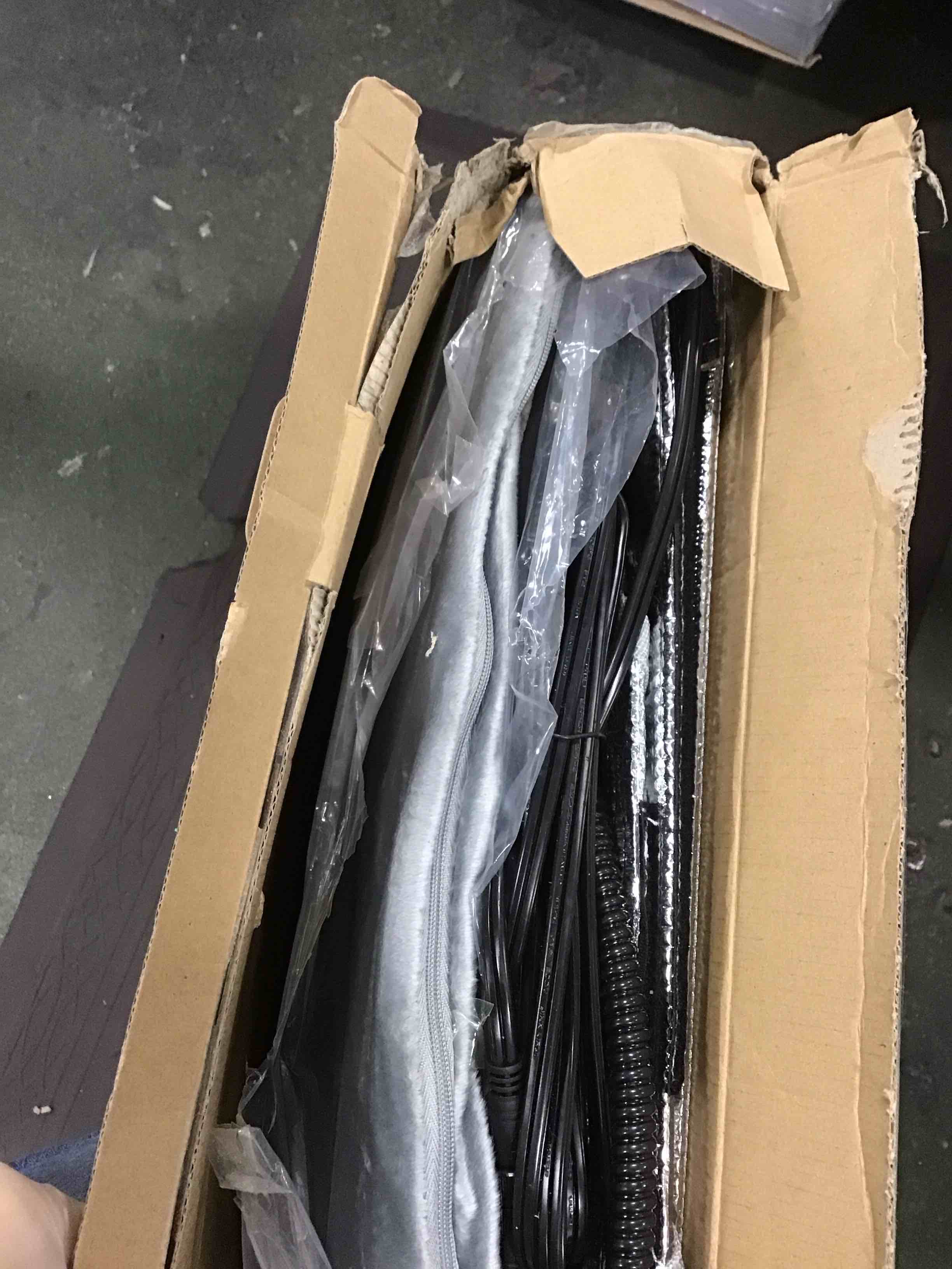 https://s3.amazonaws.com/lotting-images-prod/bidfta/YEL5840692_1703767346102.jpeg