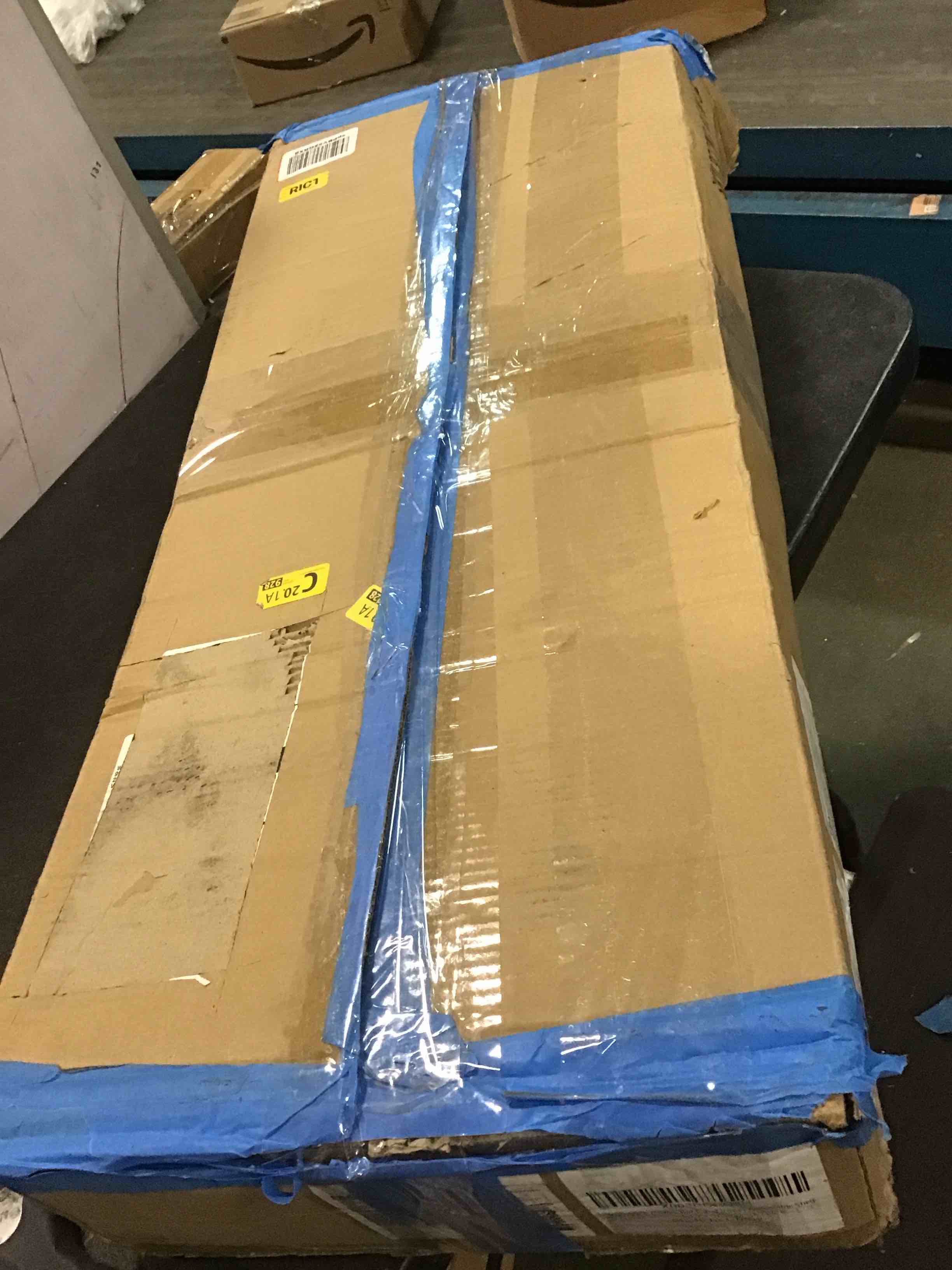 https://s3.amazonaws.com/lotting-images-prod/bidfta/YEL5840848_1703789823742.jpeg