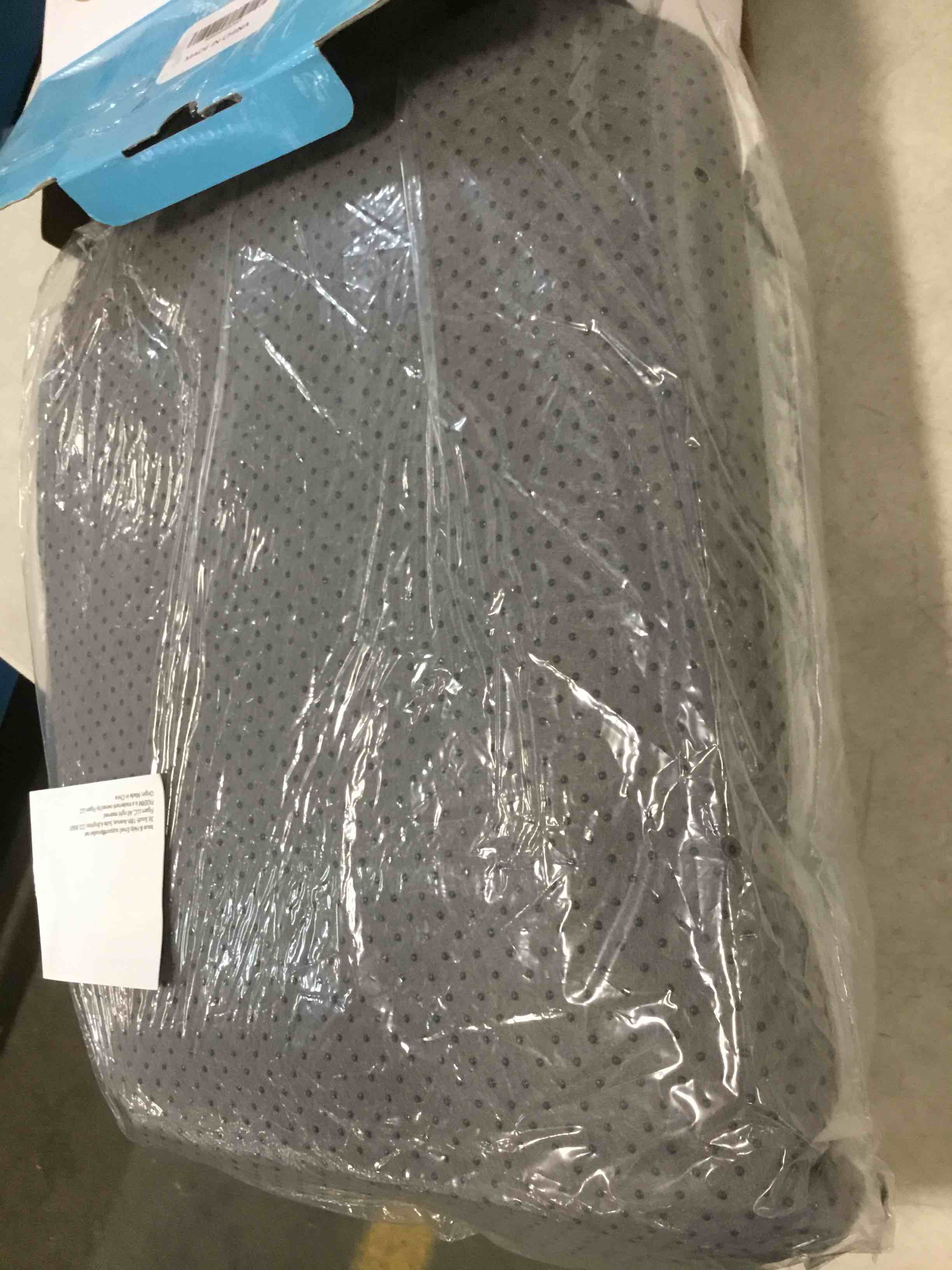 https://s3.amazonaws.com/lotting-images-prod/bidfta/YEL5841283_1703954045228.jpeg