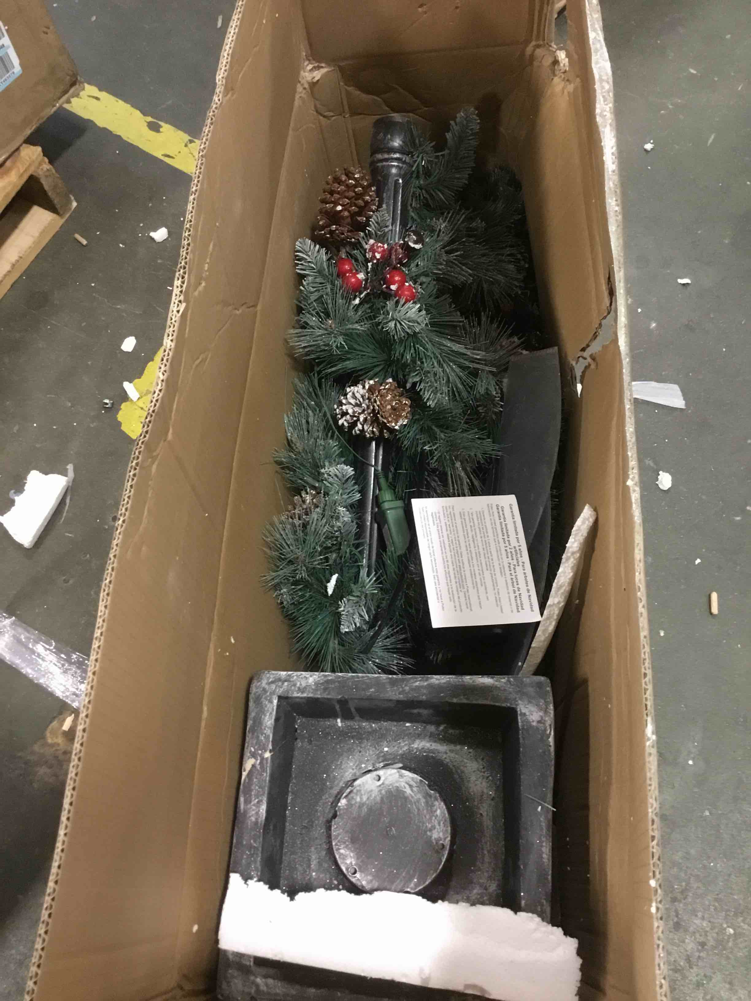 https://s3.amazonaws.com/lotting-images-prod/bidfta/YEL5841304_1703956089864.jpeg