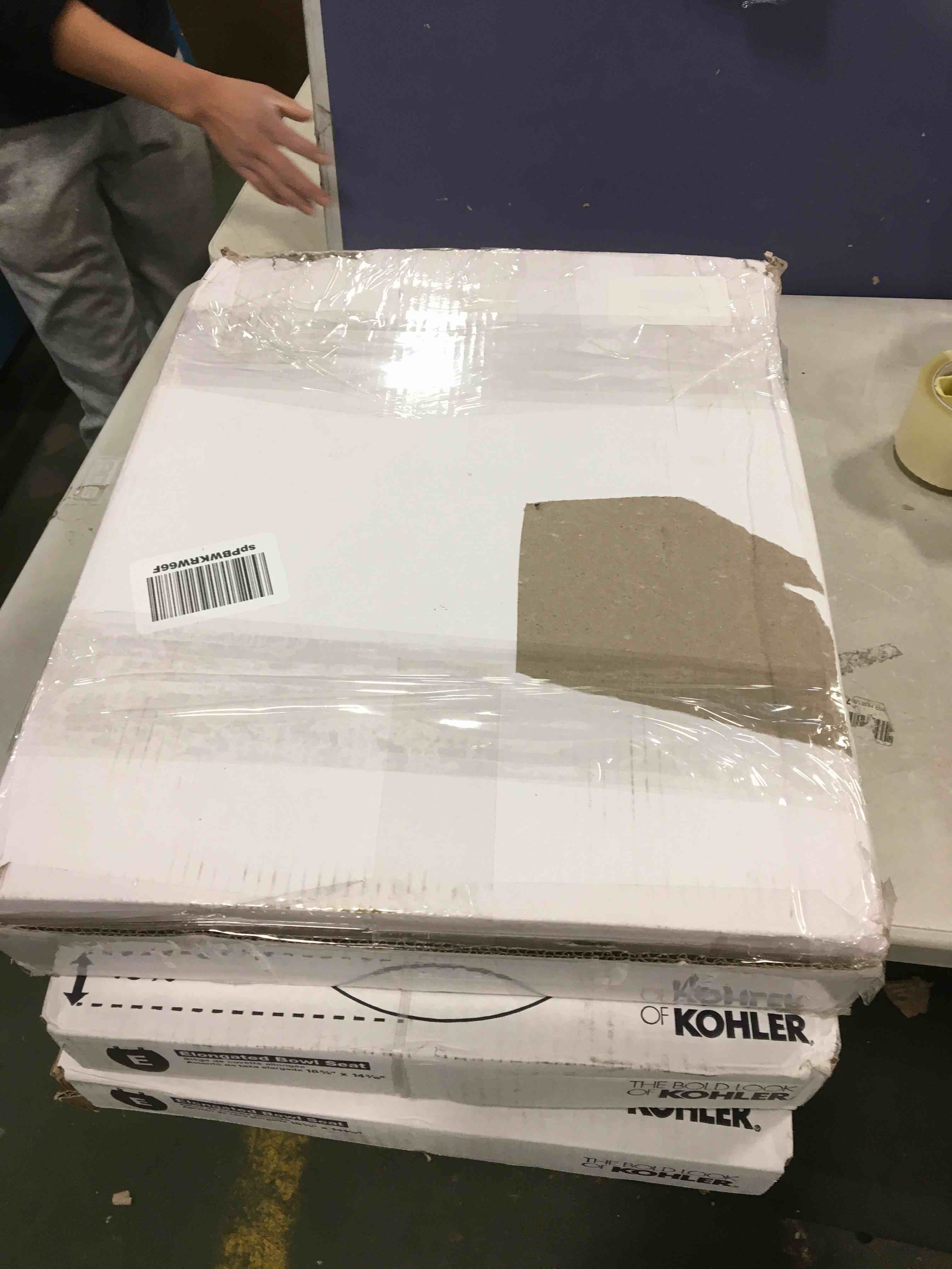 https://s3.amazonaws.com/lotting-images-prod/bidfta/YEL5843075_1704207356677.jpeg