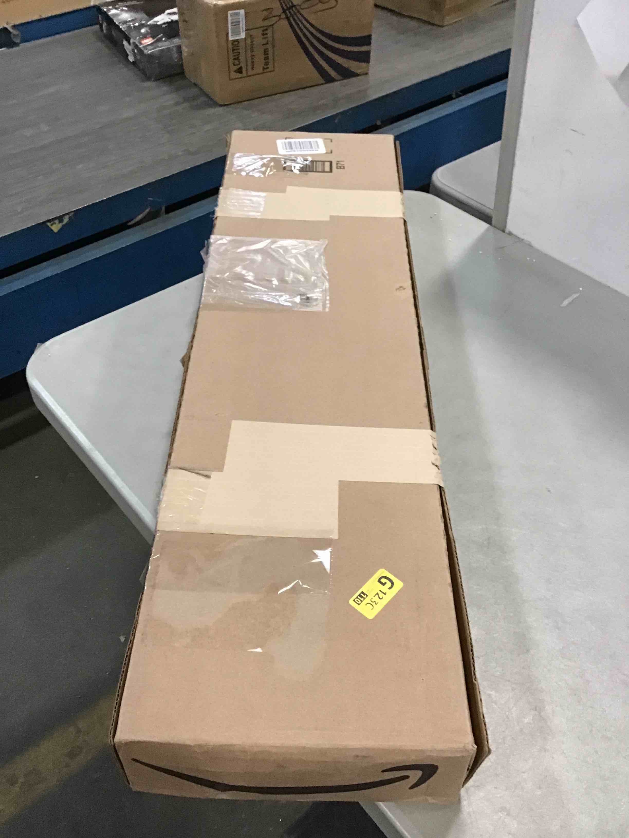 https://s3.amazonaws.com/lotting-images-prod/bidfta/YEL5843362_1704386474705.jpeg