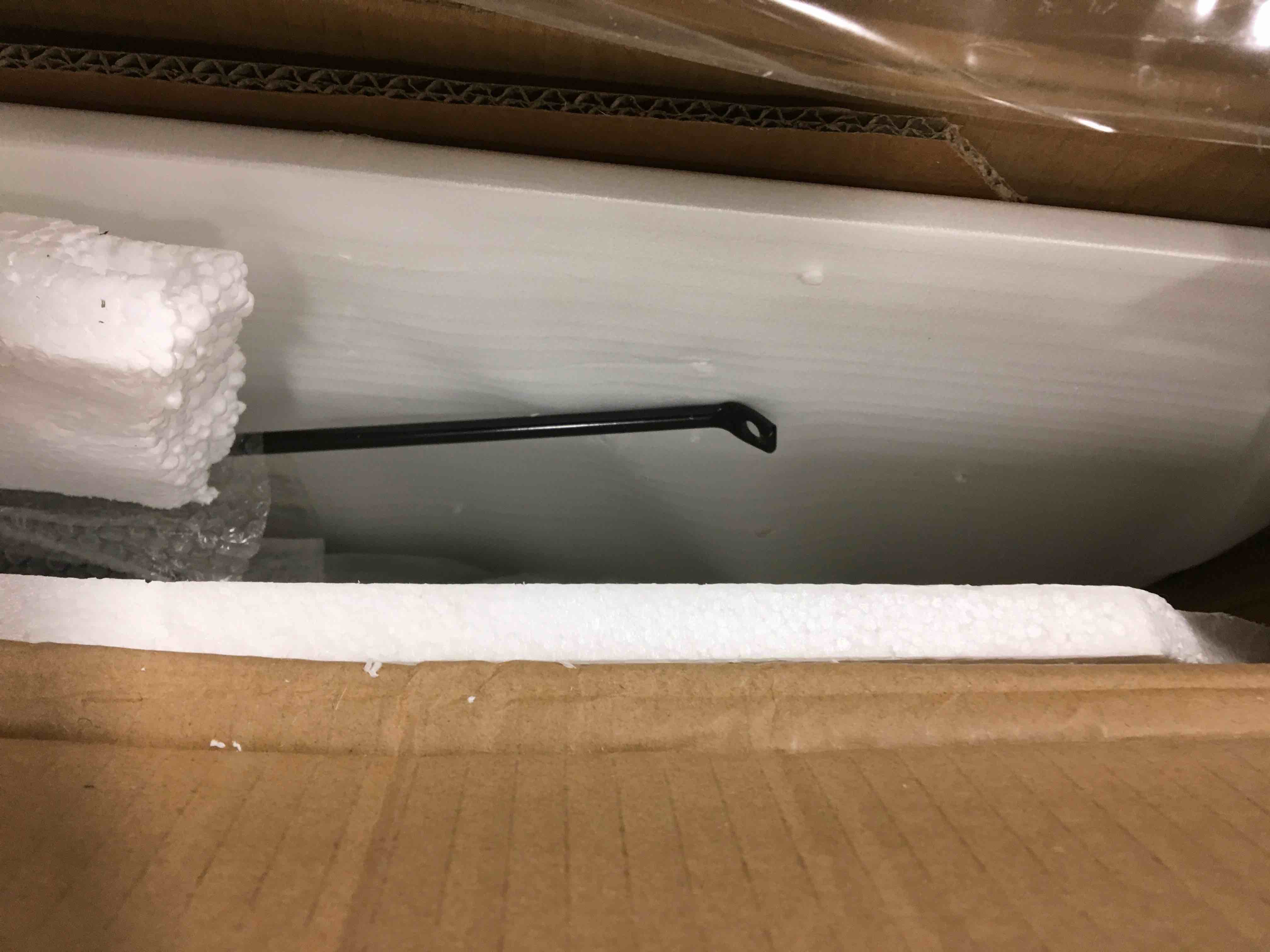 https://s3.amazonaws.com/lotting-images-prod/bidfta/YEL5843506_1704458181987.jpeg