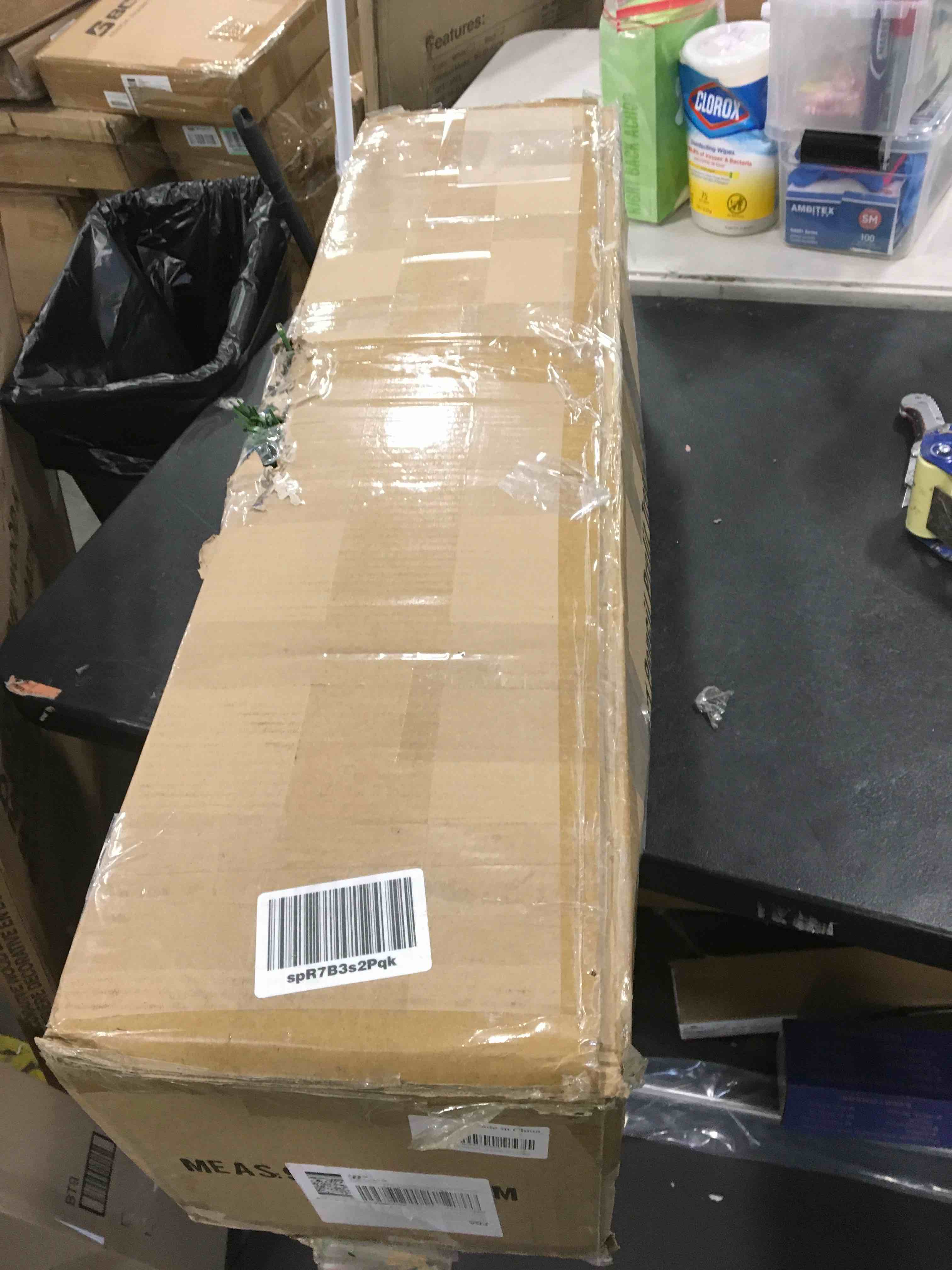 https://s3.amazonaws.com/lotting-images-prod/bidfta/YEL5843520_1704460202134.jpeg