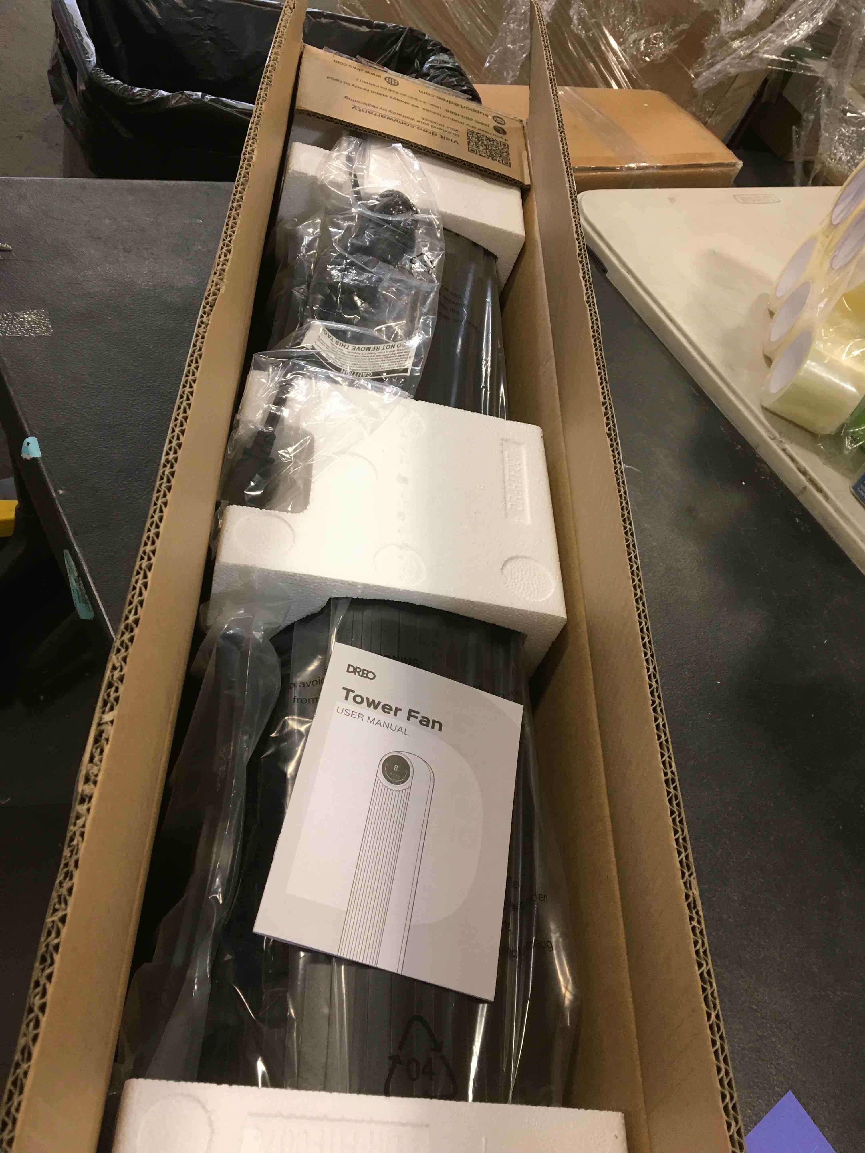 https://s3.amazonaws.com/lotting-images-prod/bidfta/YEL5843587_1704471503579.jpeg