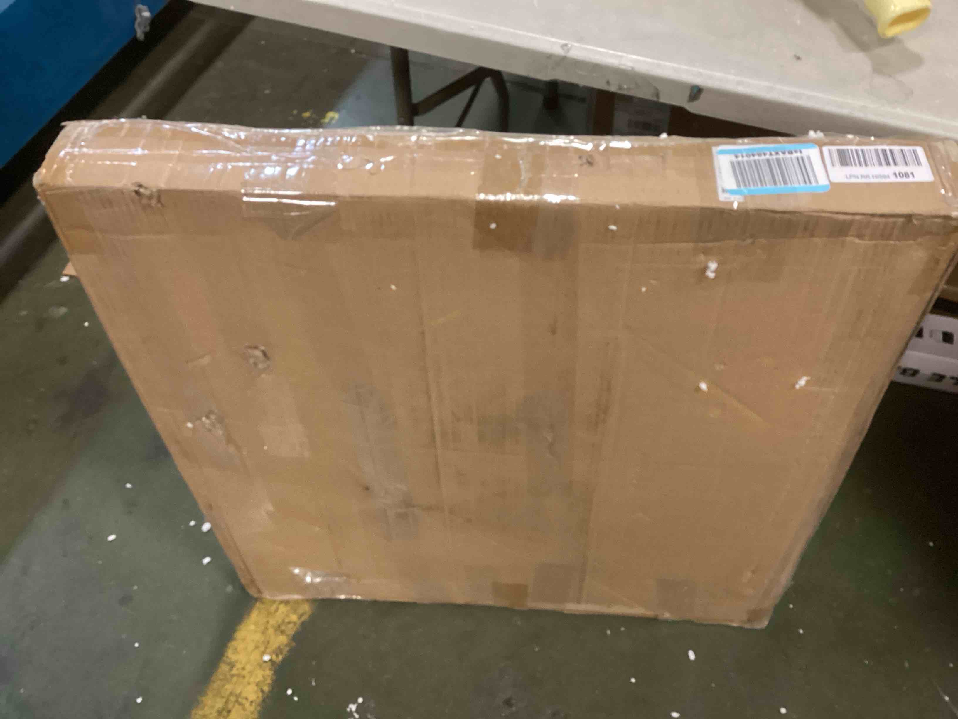 https://s3.amazonaws.com/lotting-images-prod/bidfta/YEL5844255_1704891613232.jpeg