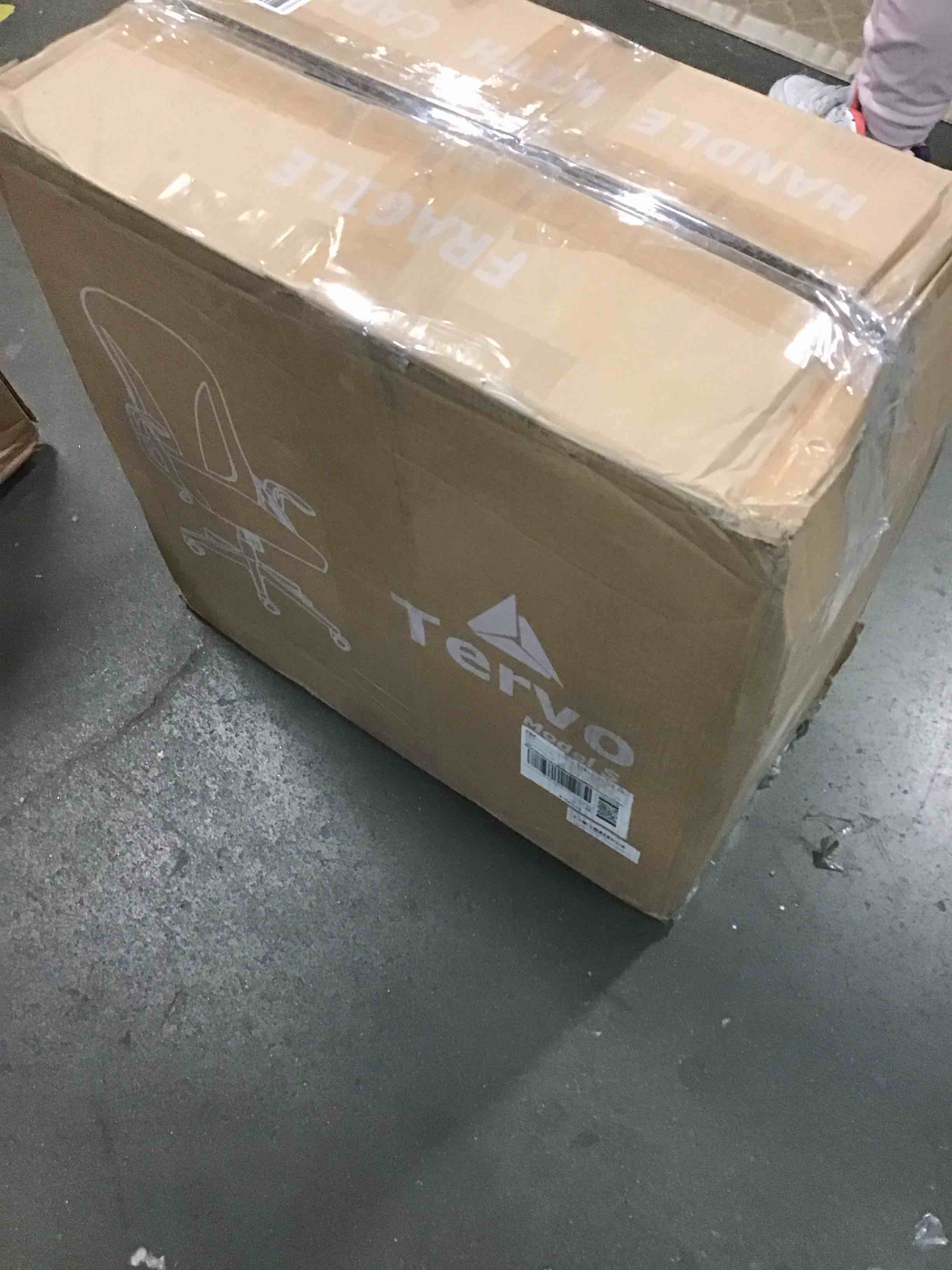 https://s3.amazonaws.com/lotting-images-prod/bidfta/YEL5847505_1703861109704.jpeg