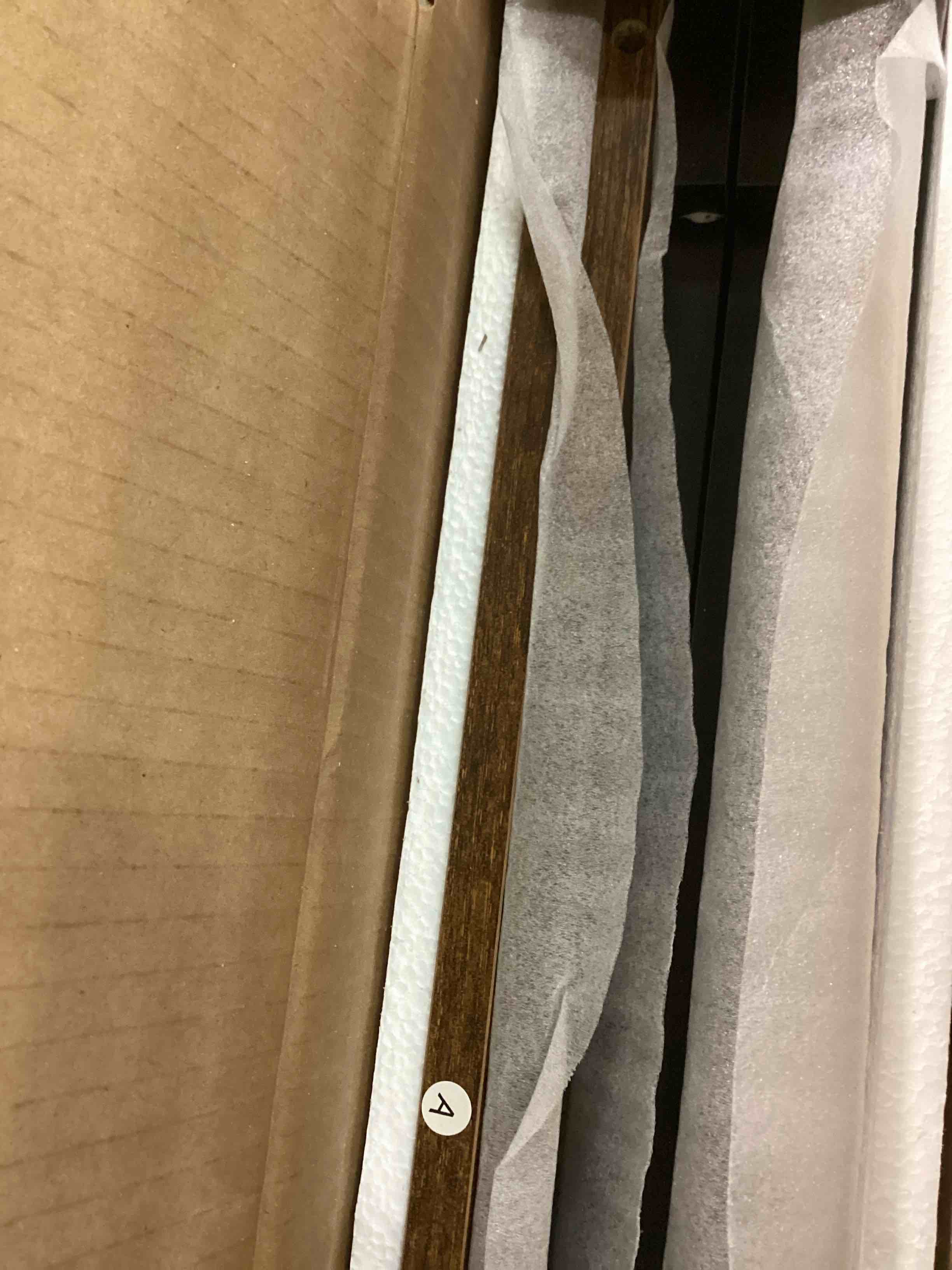 https://s3.amazonaws.com/lotting-images-prod/bidfta/YEL5847837_1703965548504.jpeg