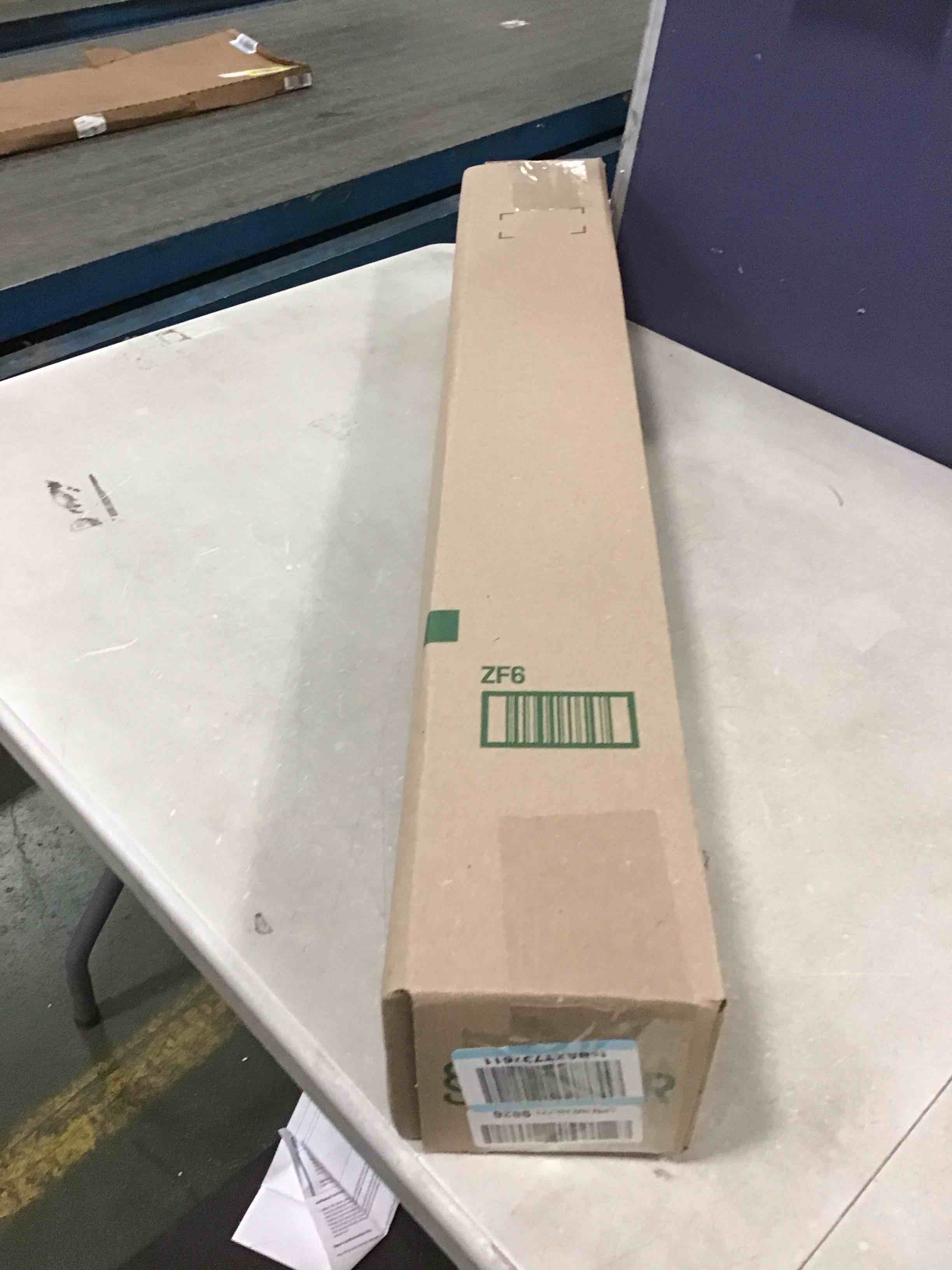 https://s3.amazonaws.com/lotting-images-prod/bidfta/YEL5848183_1704289007995.jpeg