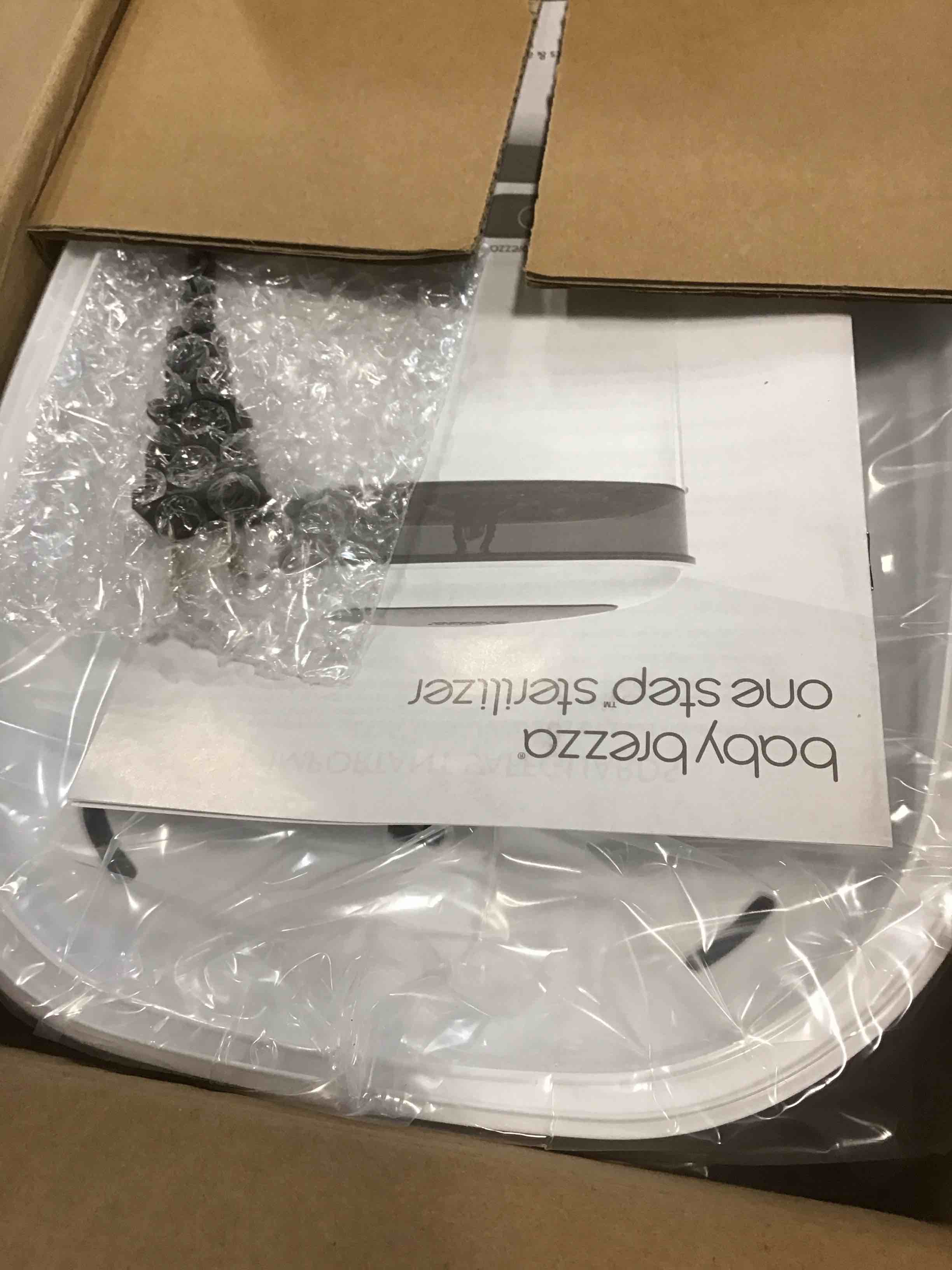 https://s3.amazonaws.com/lotting-images-prod/bidfta/YEL5848592_1704392324164.jpeg