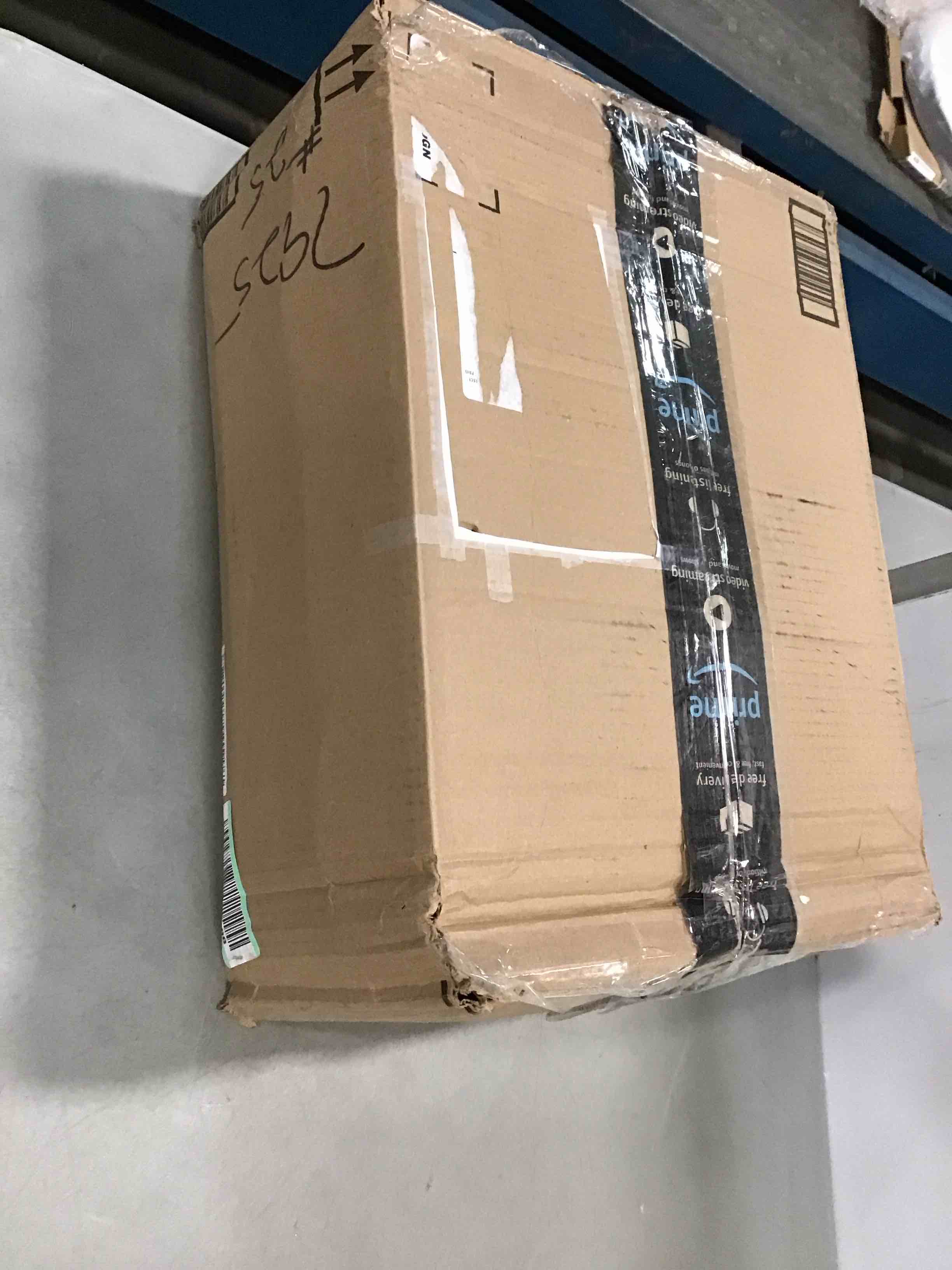 https://s3.amazonaws.com/lotting-images-prod/bidfta/YEL5848714_1704458913880.jpeg