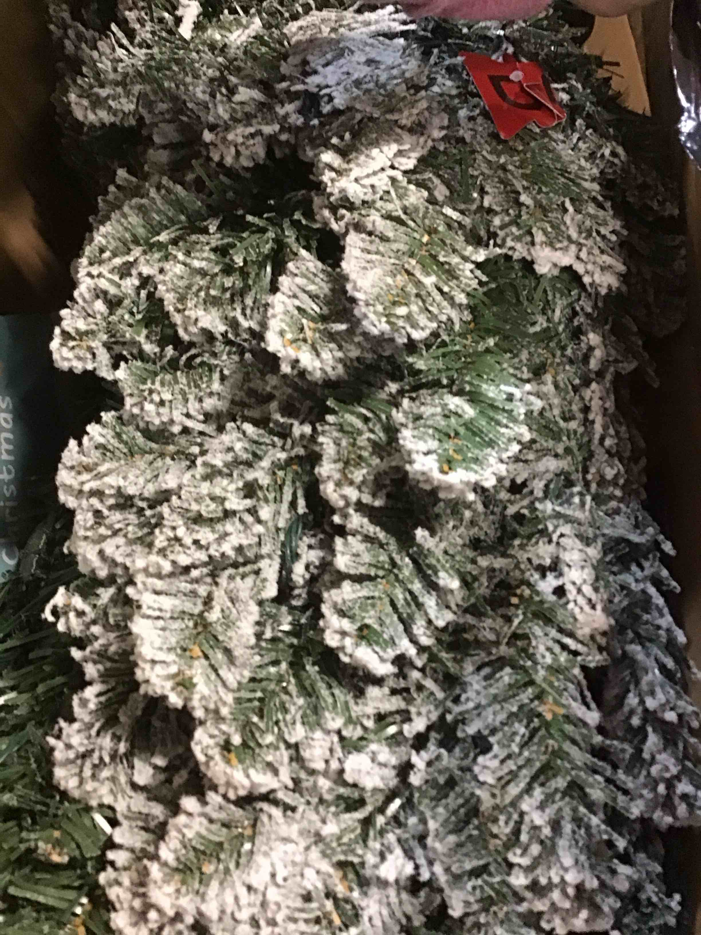 https://s3.amazonaws.com/lotting-images-prod/bidfta/YEL5848824_1704474182184.jpeg