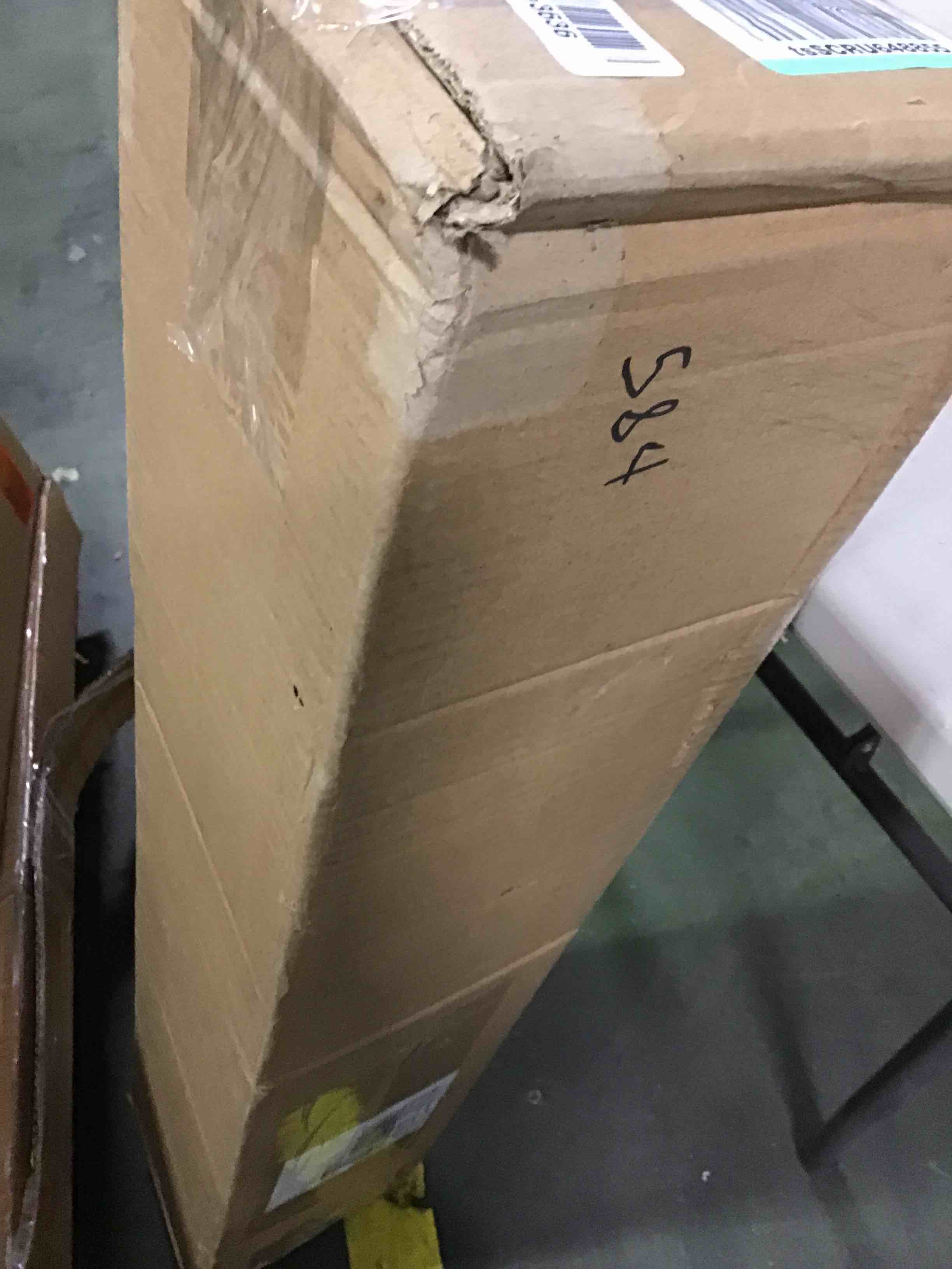 https://s3.amazonaws.com/lotting-images-prod/bidfta/YEL5849801_1704894644379.jpeg
