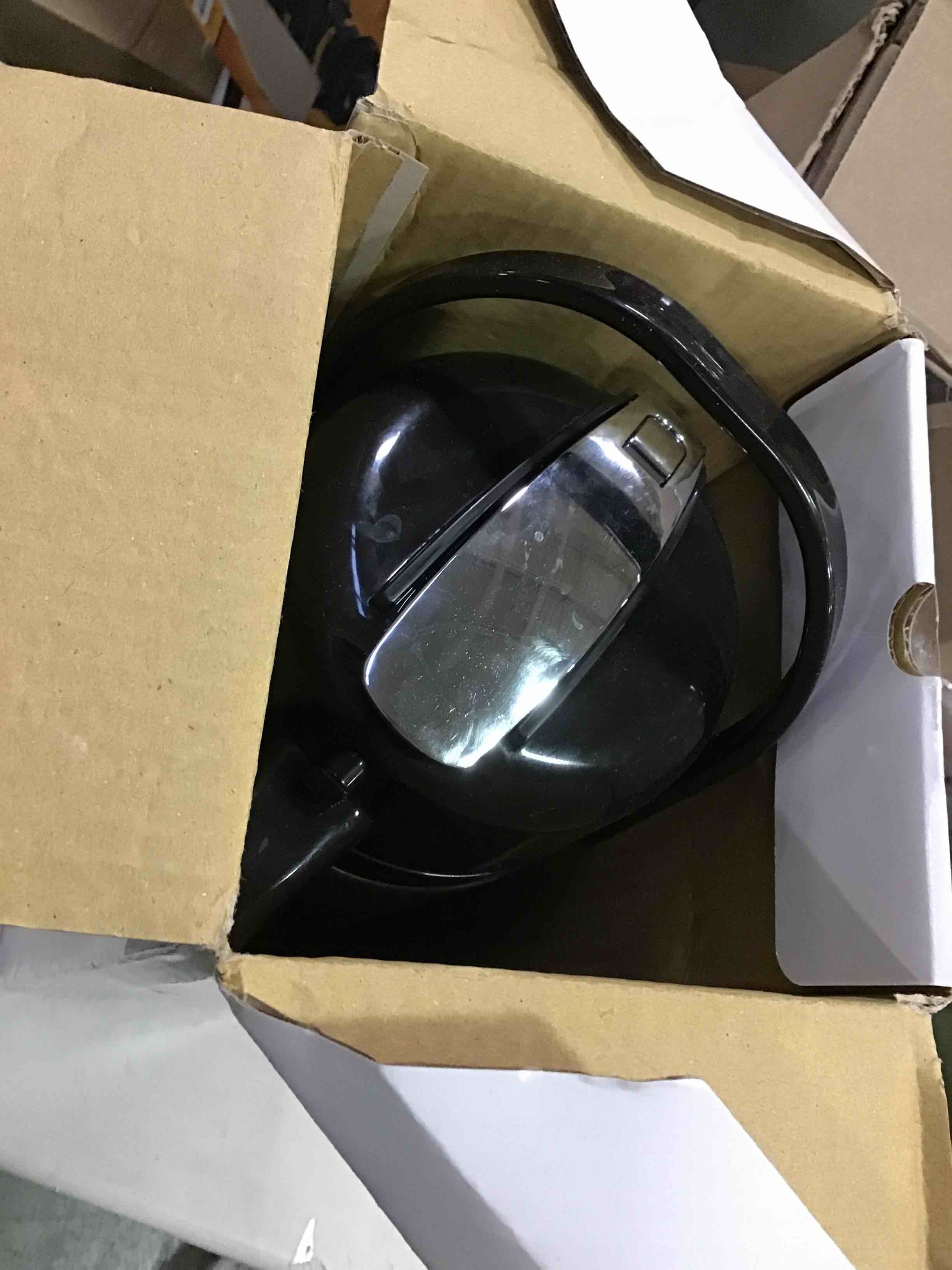 https://s3.amazonaws.com/lotting-images-prod/bidfta/YEL5849814_1704896203025.jpeg