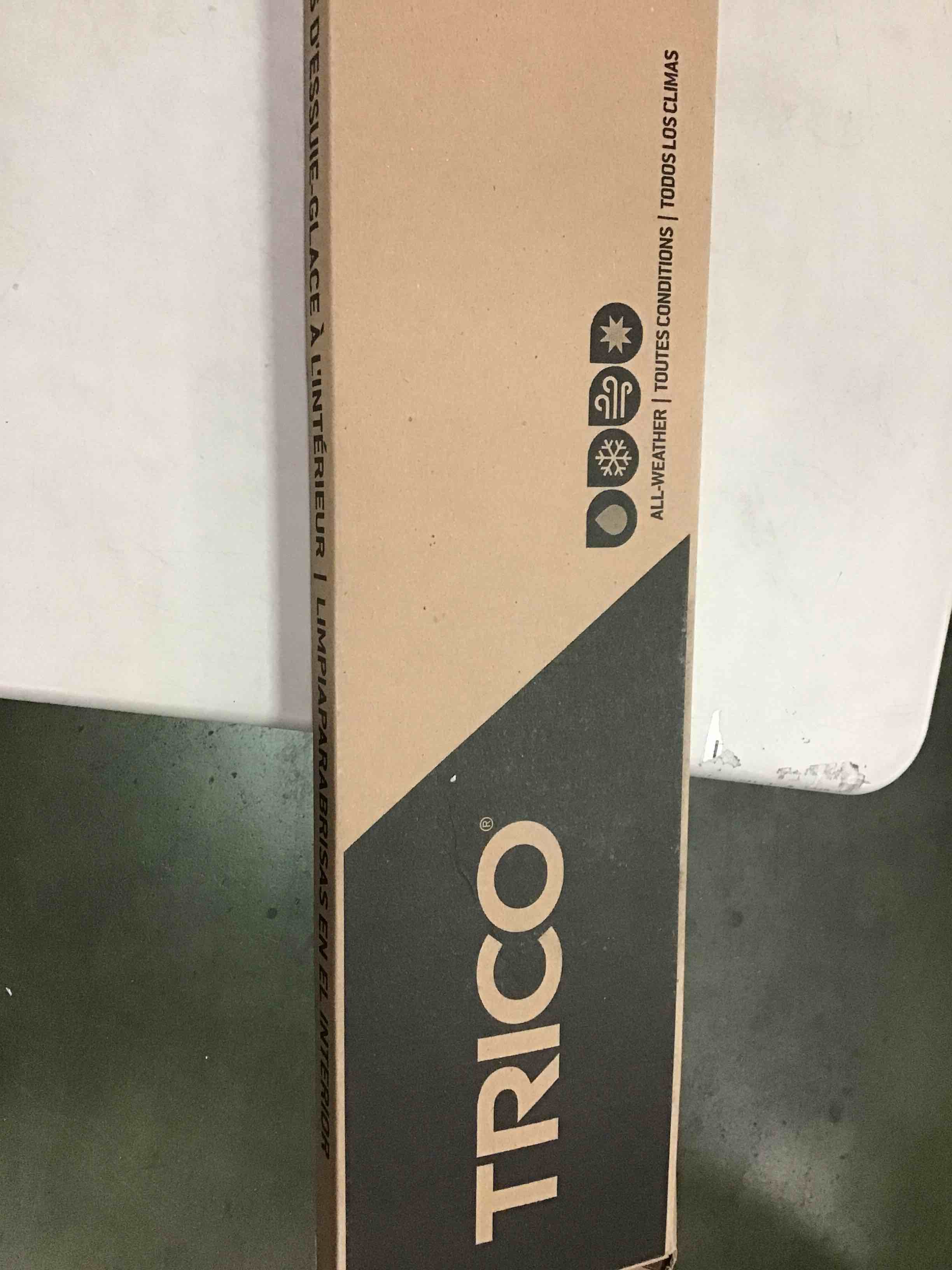 https://s3.amazonaws.com/lotting-images-prod/bidfta/YEL5849819_1704896864703.jpeg