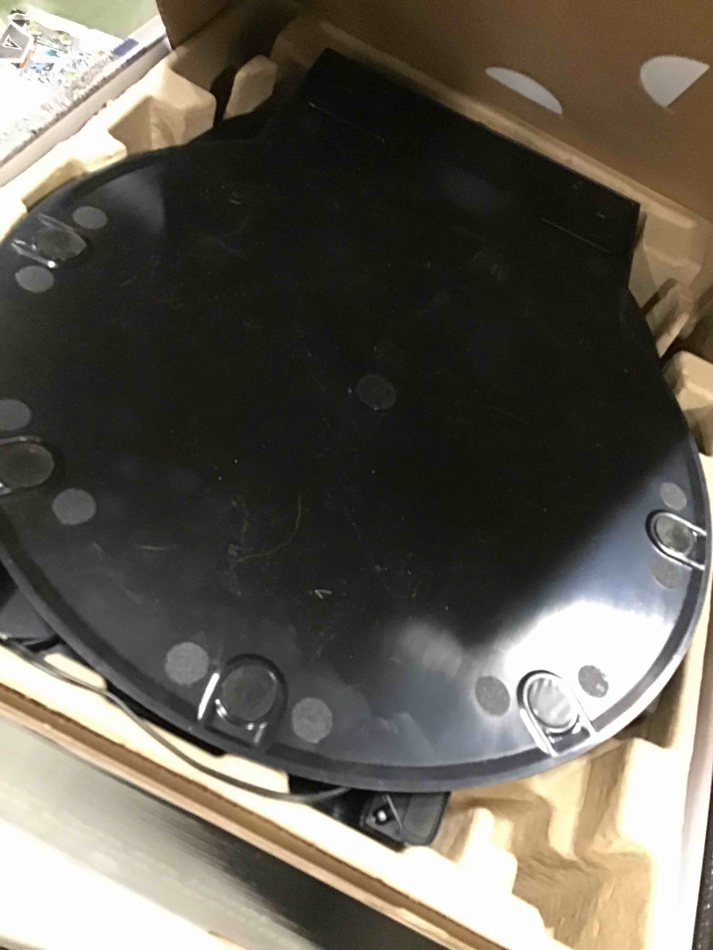 https://s3.amazonaws.com/lotting-images-prod/bidfta/YEL5850153_1705064274418.jpeg
