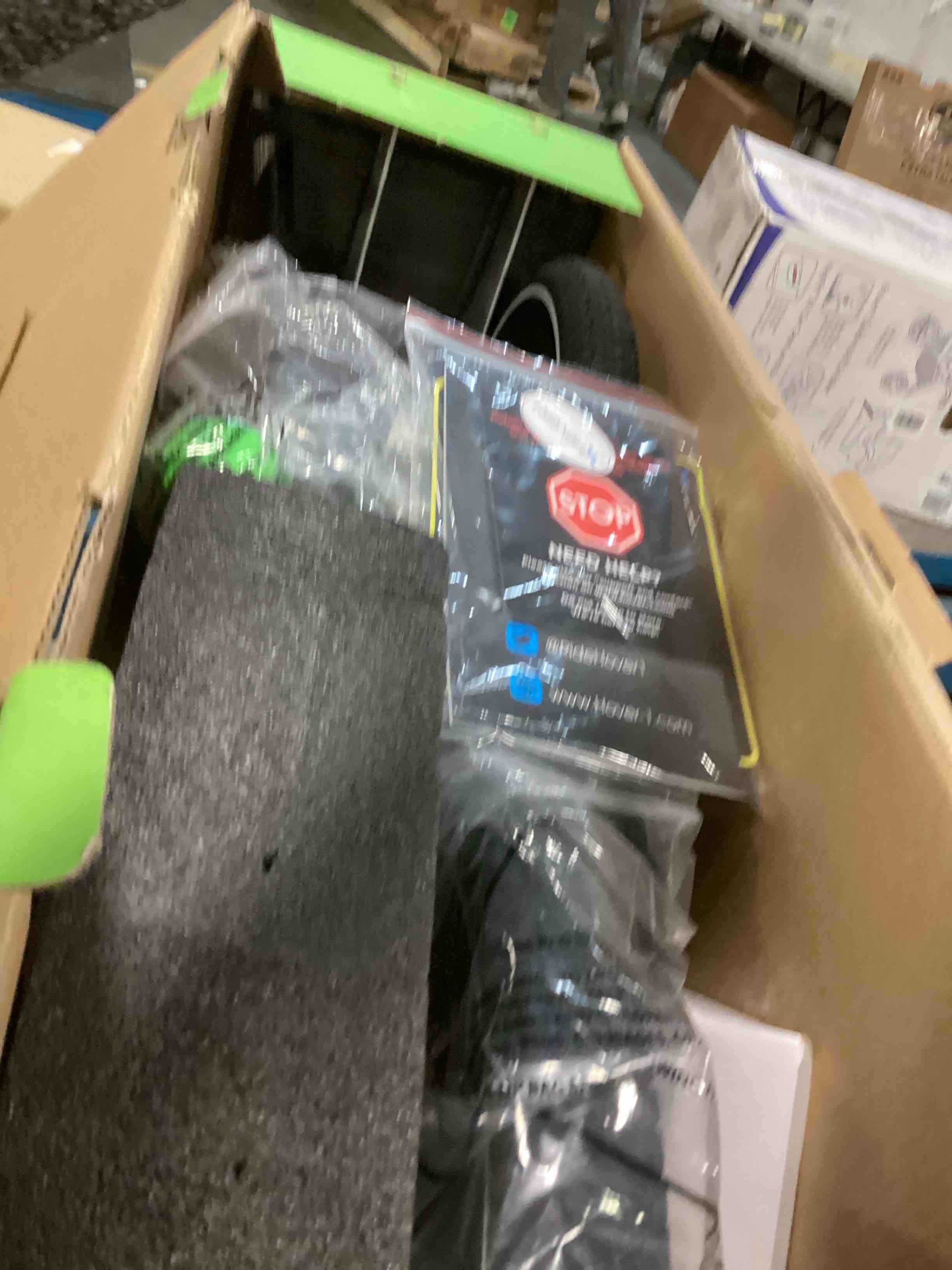 https://s3.amazonaws.com/lotting-images-prod/bidfta/YEL5850916_1704285106747.jpeg