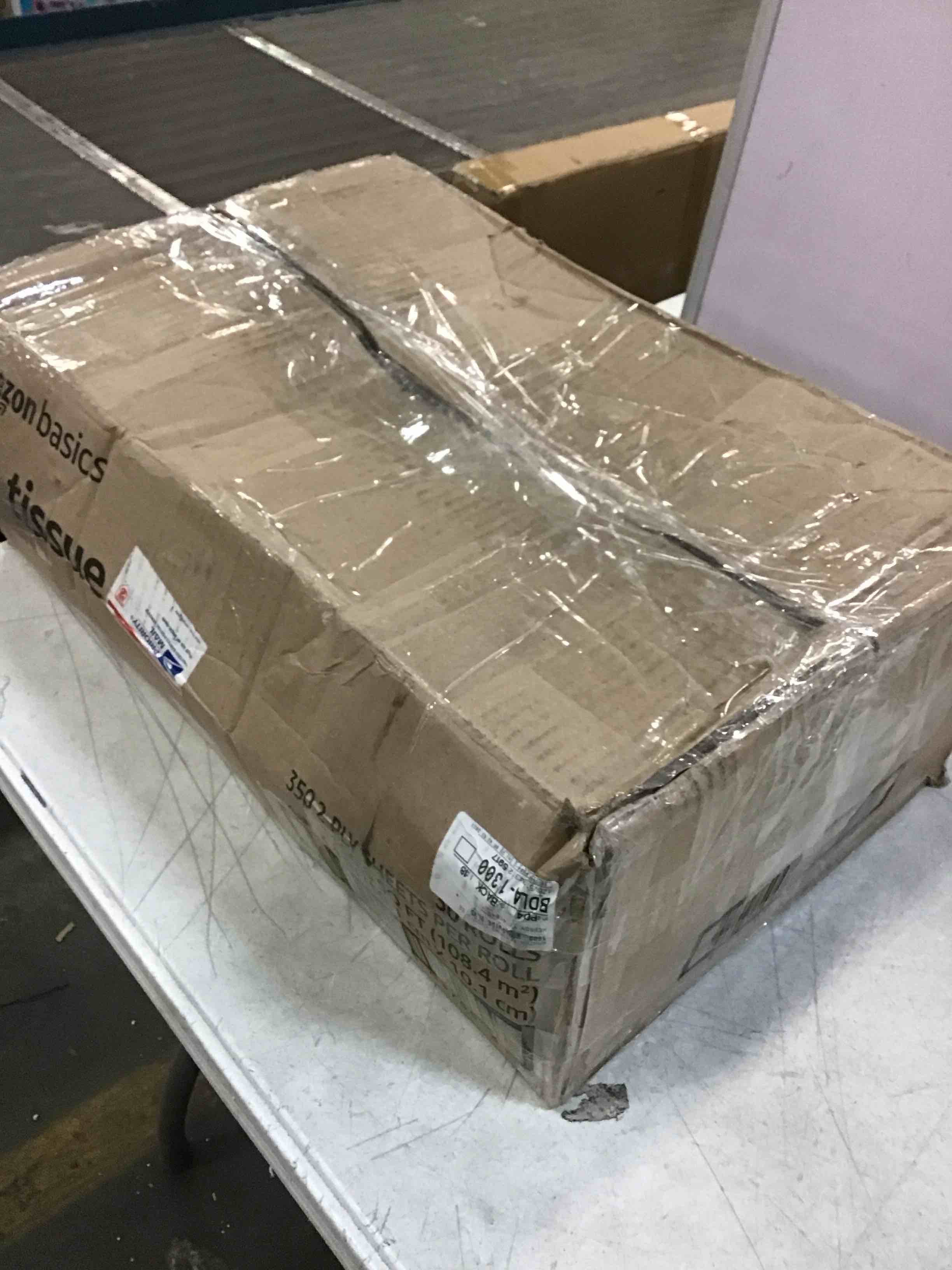 https://s3.amazonaws.com/lotting-images-prod/bidfta/YEL5851750_1704734475956.jpeg