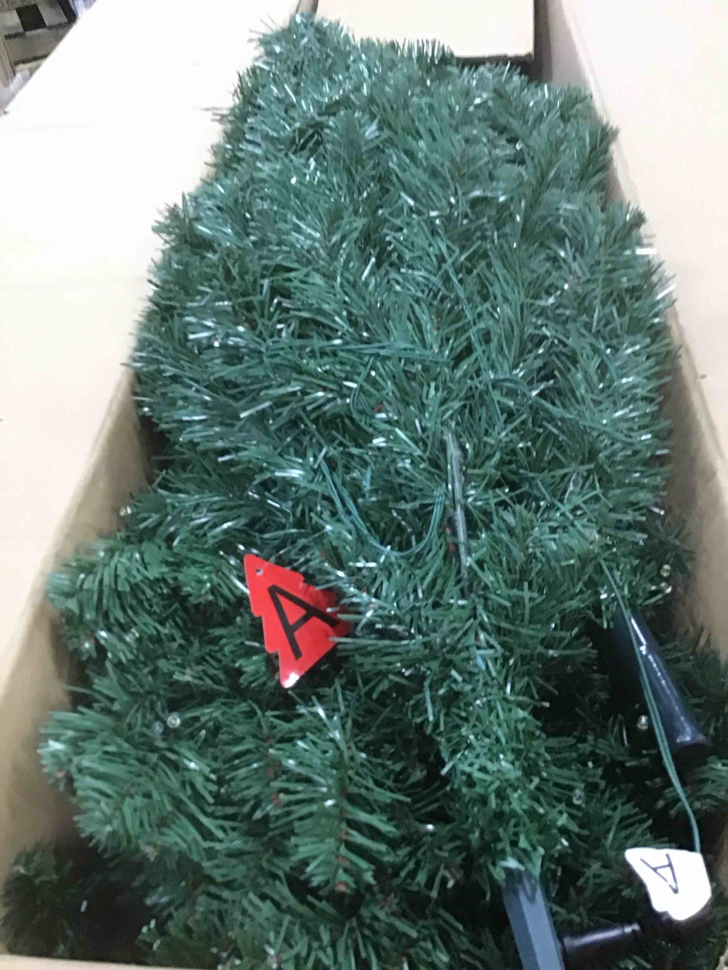 https://s3.amazonaws.com/lotting-images-prod/bidfta/YEL5851870_1704809663606.jpeg